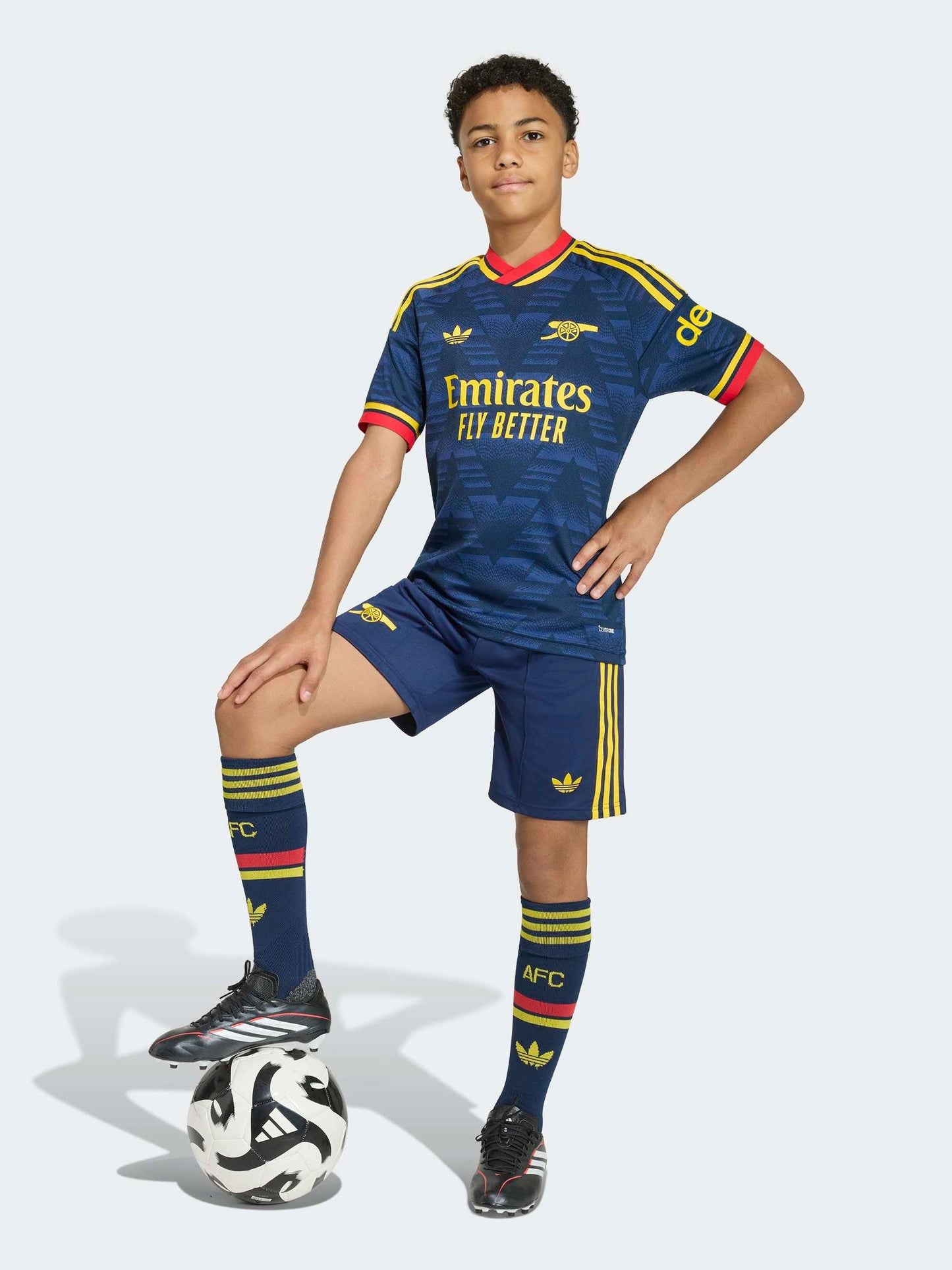 Dsiney Kidz - adidas Navy Blue Youth Arsenal FC Away Football Shorts image 3