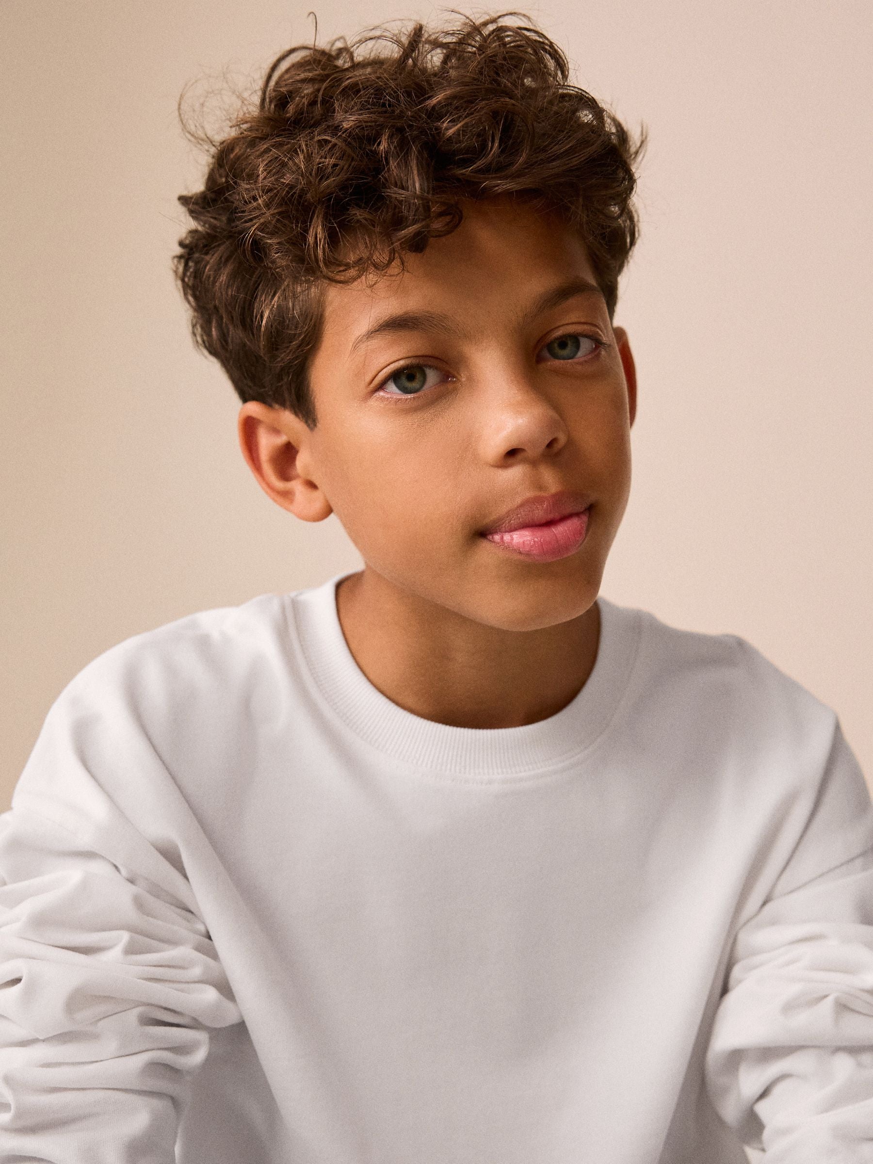 Dsiney Kidz - White Cosy Long Sleeve T-Shirt (3-16yrs) image 5