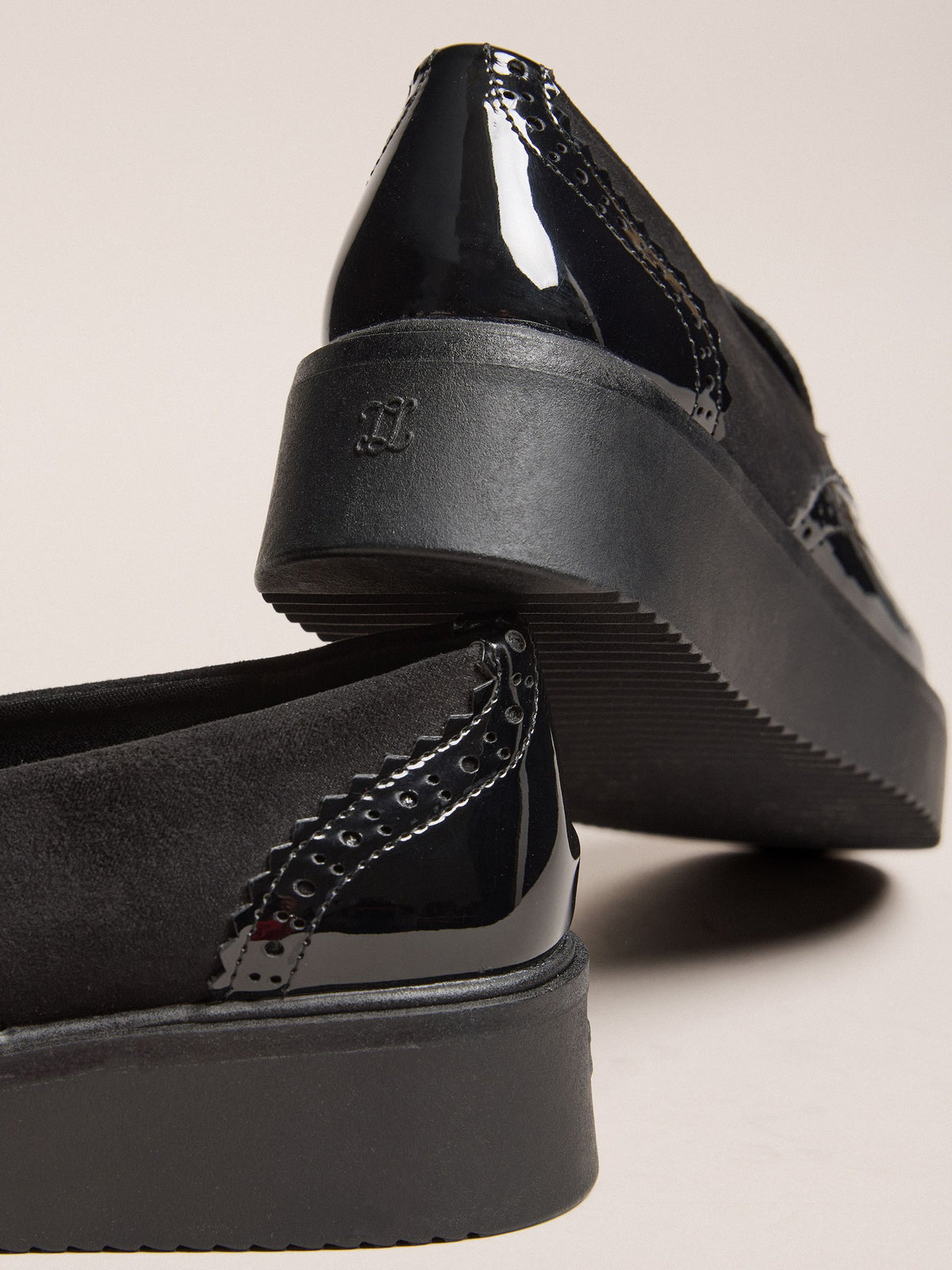Dsiney Kidz - Lipsy Black Chunky Wedge Tassle Brogue Detail Slip On School Shoes Loafers image 7