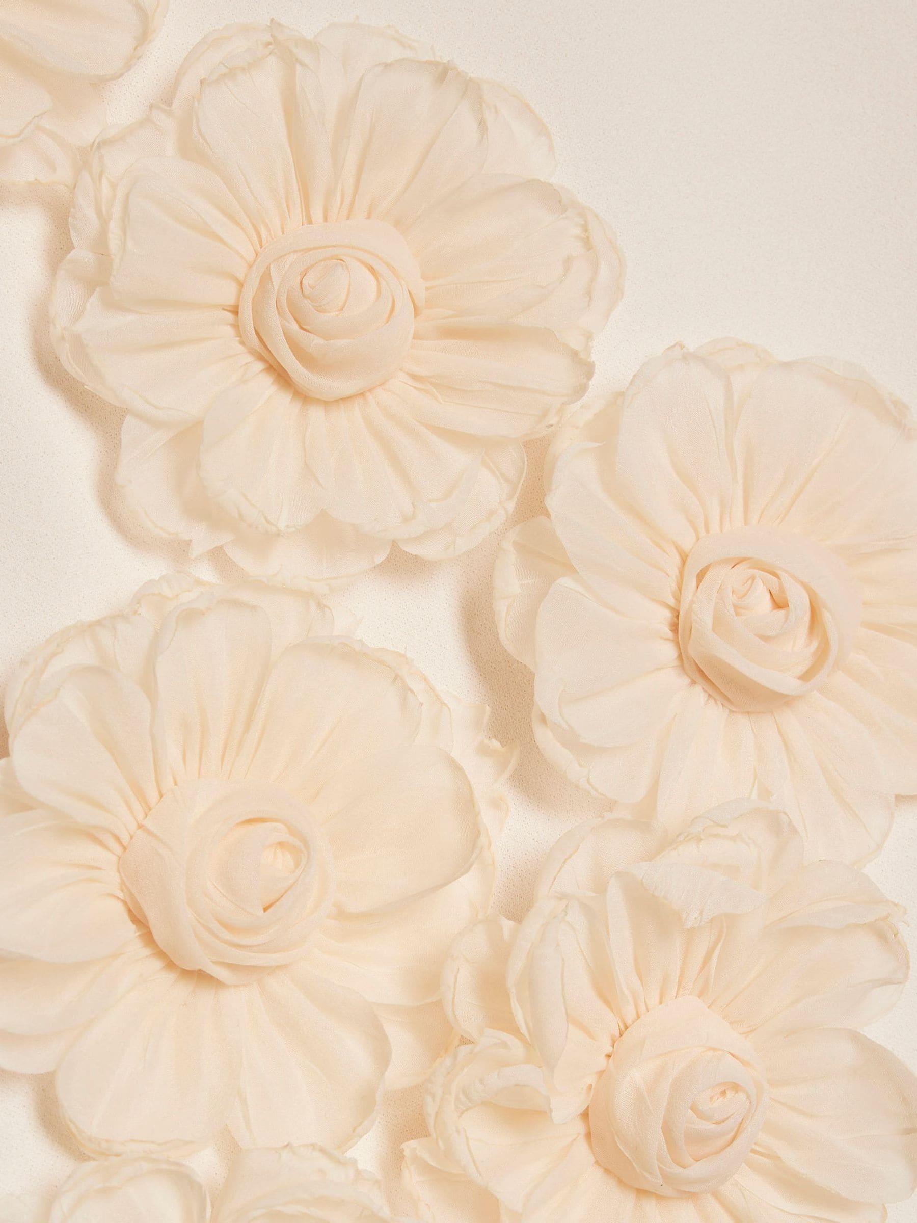 River Island Cream 3D Flower Shift Dress image 4