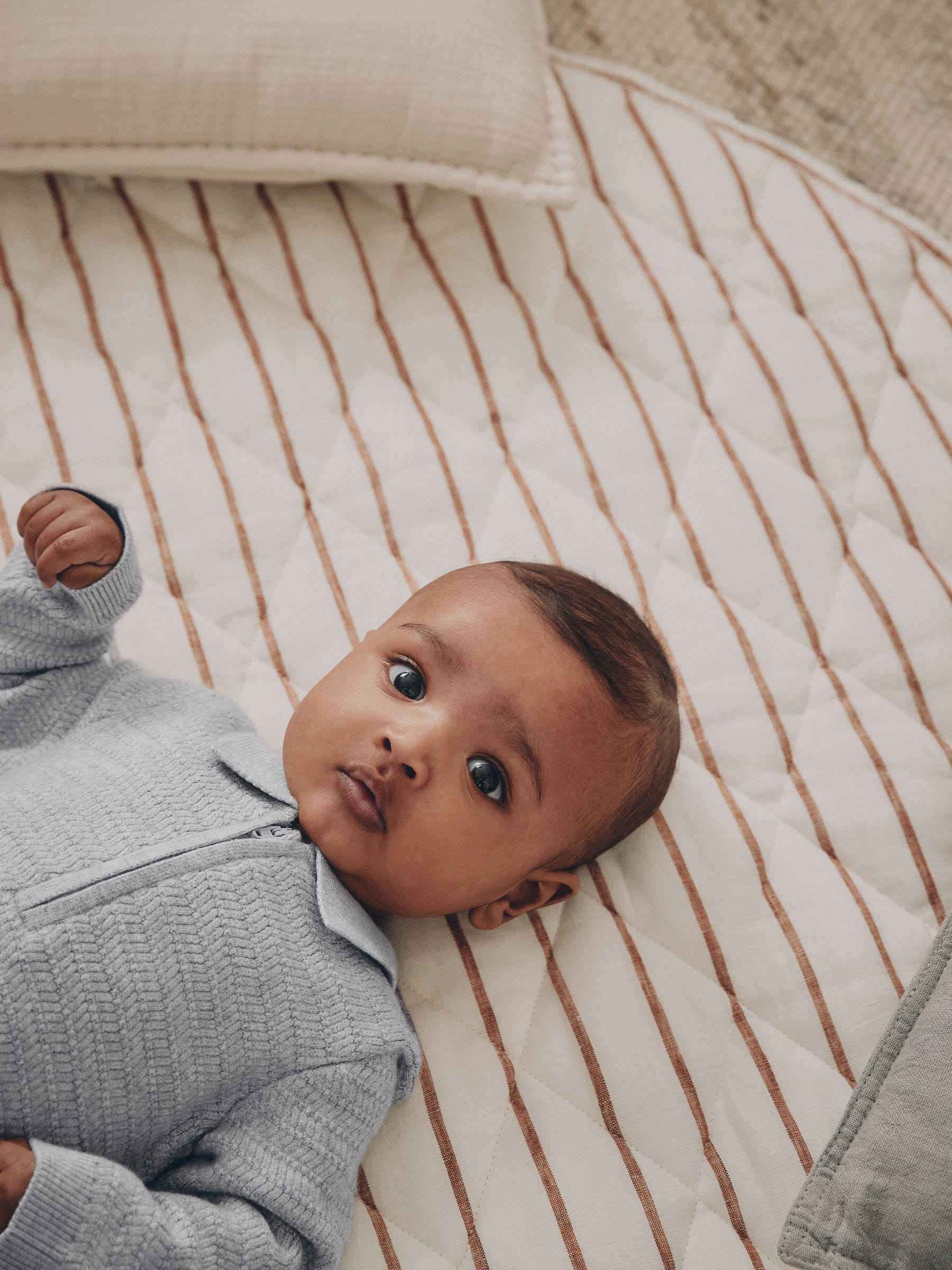 Grey Knitted Jumper and Leggings Baby Set (0mths-2yrs) image 2