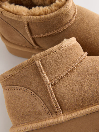 Tan Brown Standard Fit (F) Water Repellant Suede Pull On Boots image 3