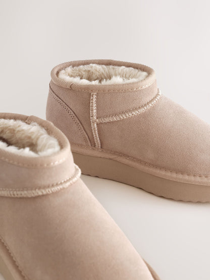 Sand Standard Fit (F) Water Repellant Suede Pull On Boots image 3