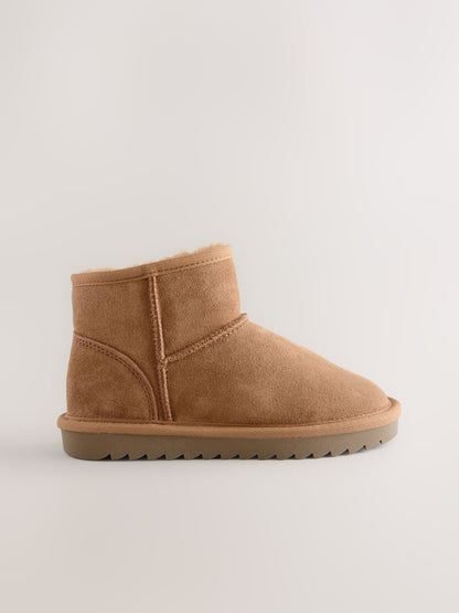 Tan Brown Standard Fit (F) Water Repellant Suede Pull On Boots image 2