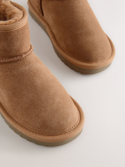 Tan Brown Wide Fit (G) Water Repellant Suede Pull On Boots image 4