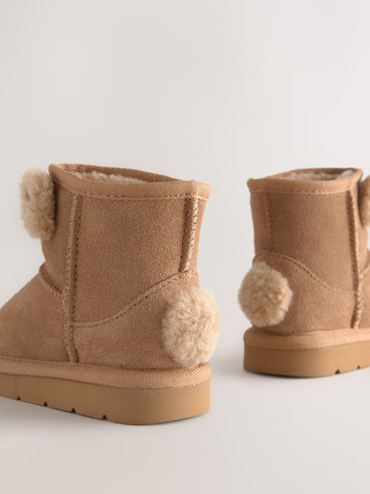 Tan Brown Bunny Standard Fit (F) Water Repellent Suede Pull On Boots image 3