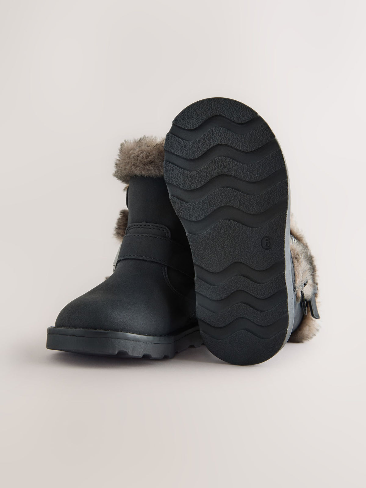Dsiney Kidz - Black Fur Lined Buckle Boots image 5
