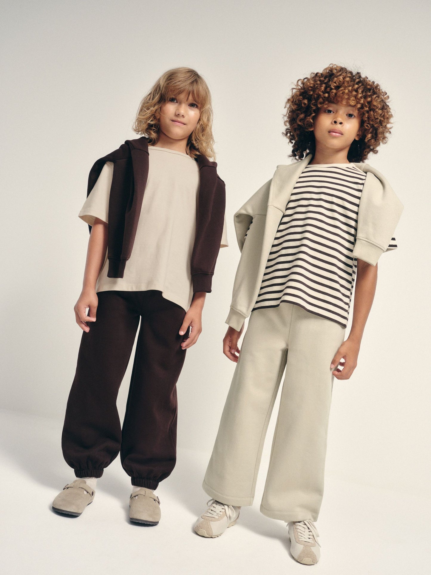 Dsiney Kidz - The Set 6 Piece Outfit Set Neutral image 4
