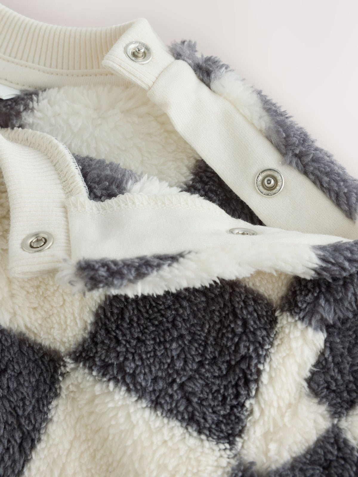 Grey Checkerboard Fleece Top and Joggers Baby Set (0mths-2yrs) - image 8
