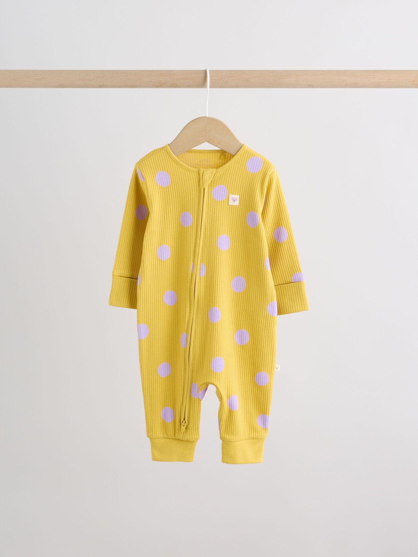 Bright Spot Baby Sleepsuits 4 Pack (0mths-3yrs) image 5