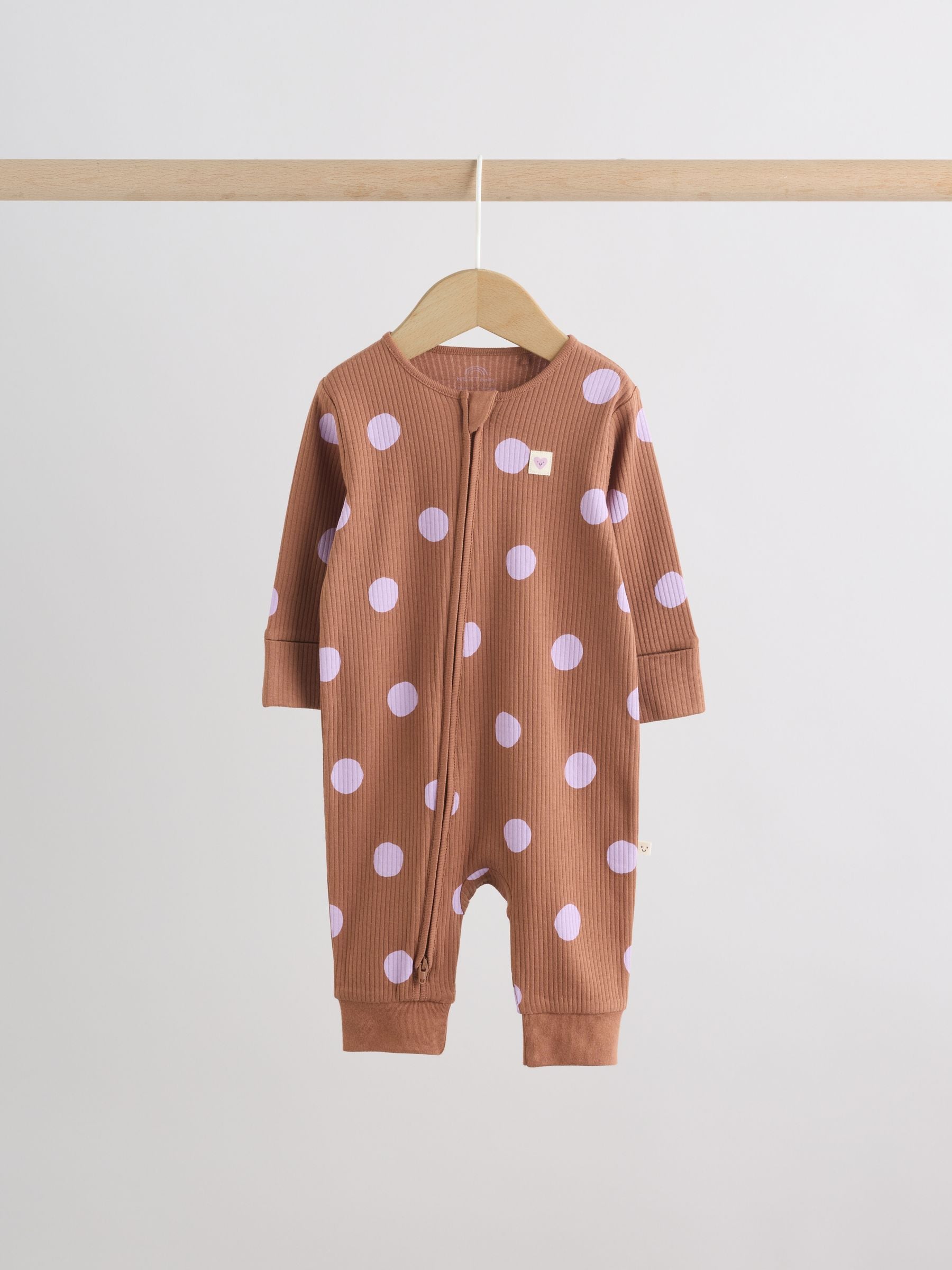Bright Spot Baby Sleepsuits 4 Pack (0mths-3yrs) image 8