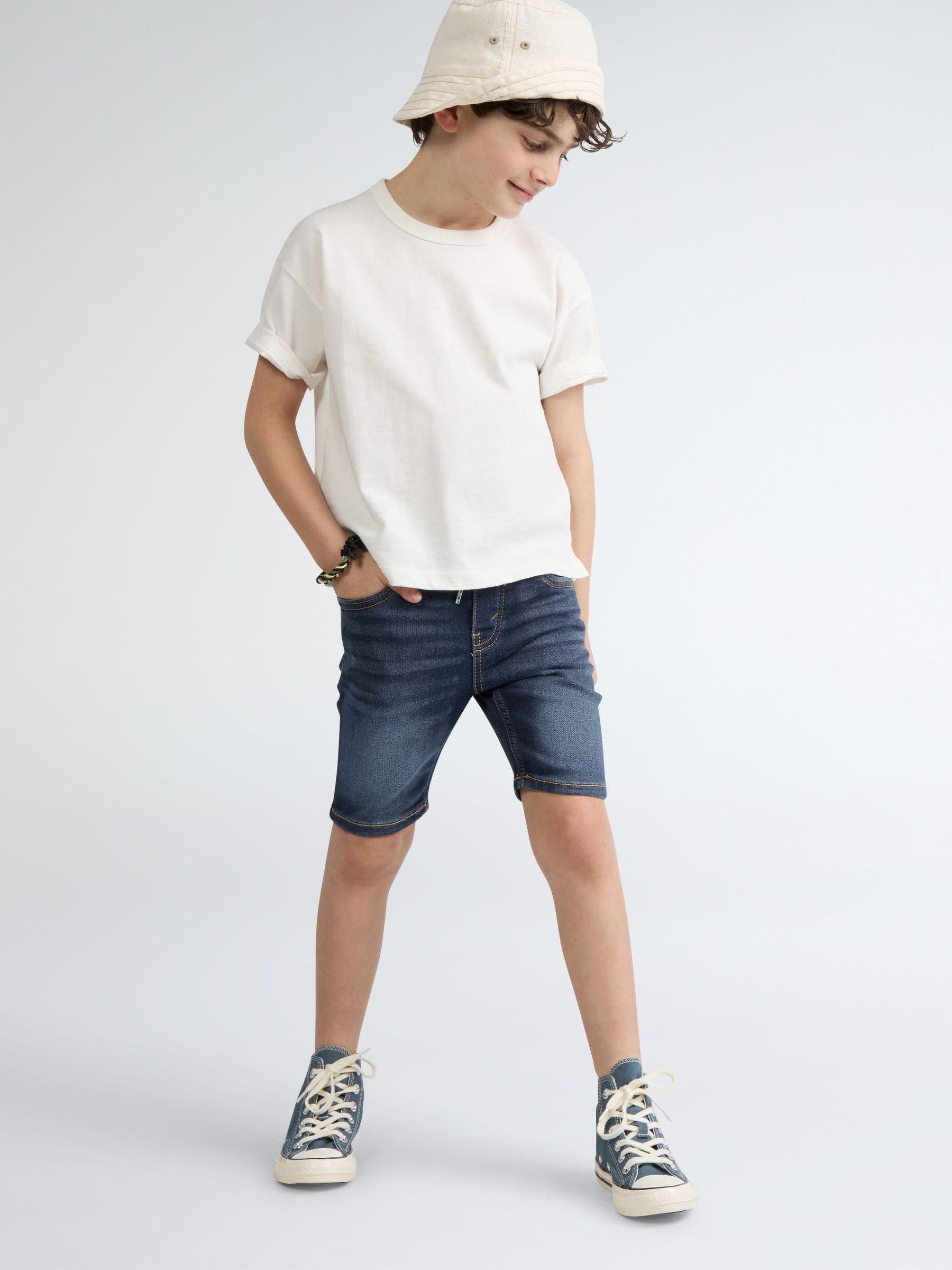 Dsiney Kidz - Levi's Dark Blue Skinny Fit Pull On Dobby Shorts image 3