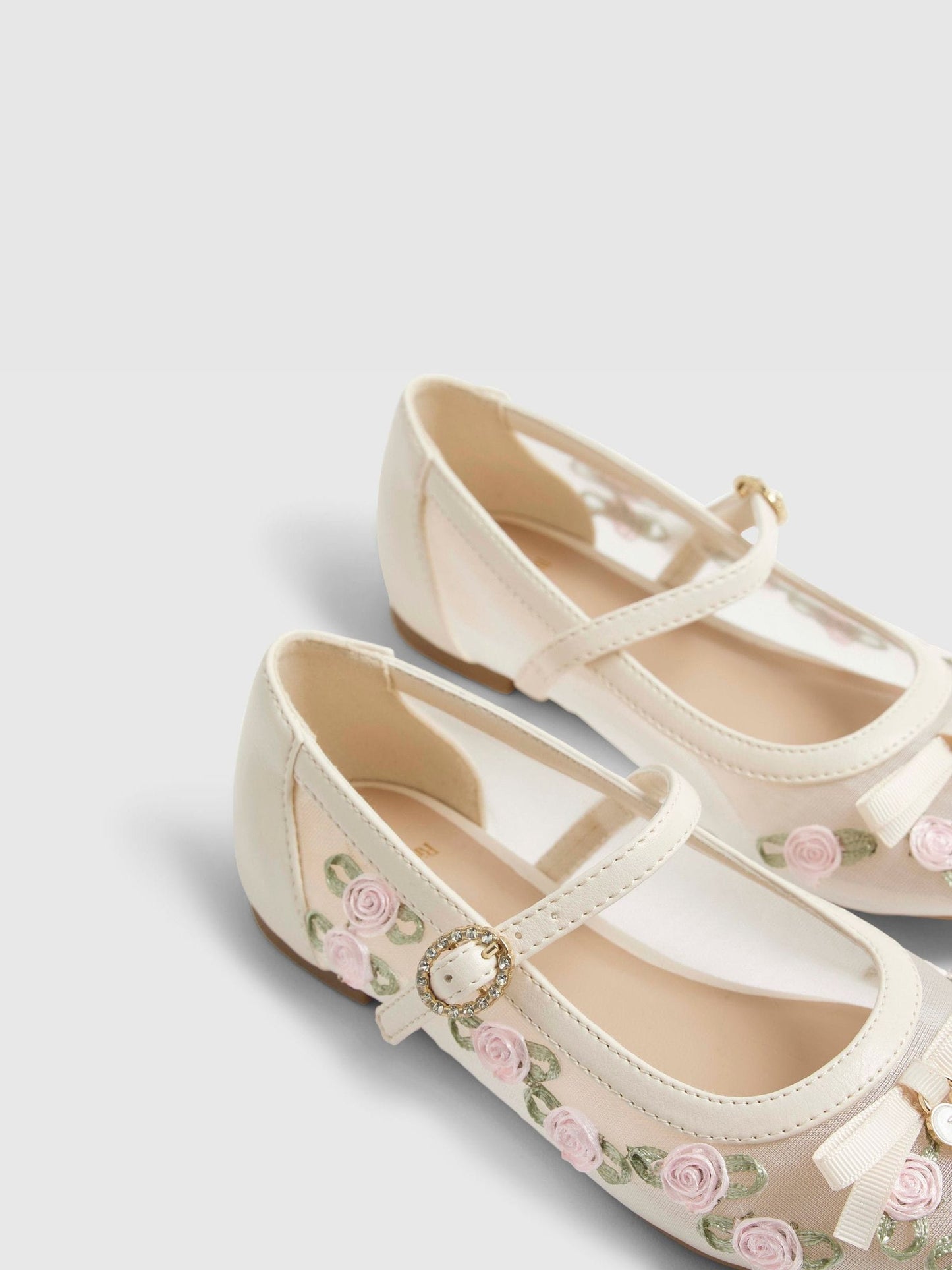River Island Cream Rose Bud Ballerina Shoes image 4