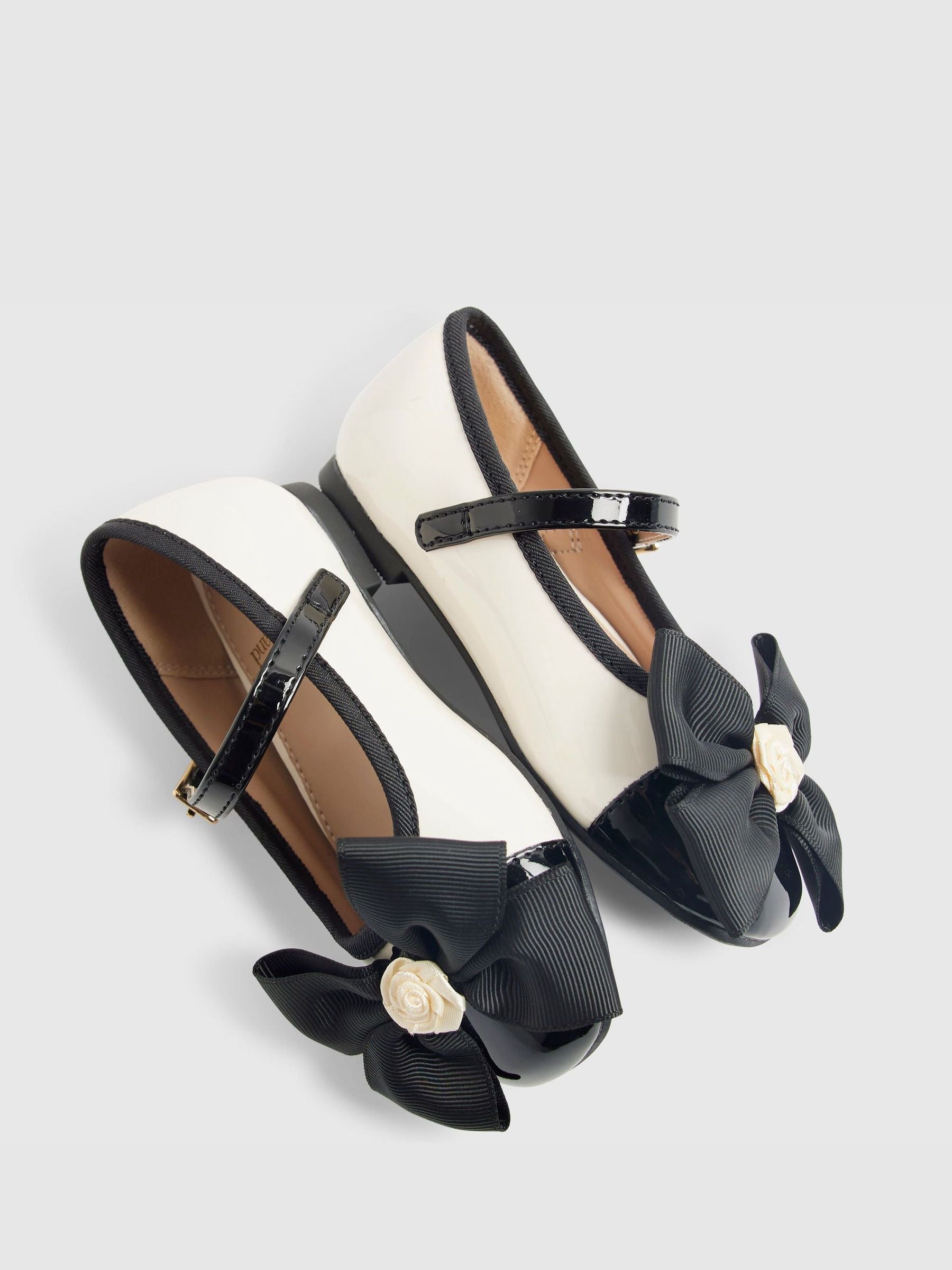 River Island Cream Contrast Bow Ballerinas image 3
