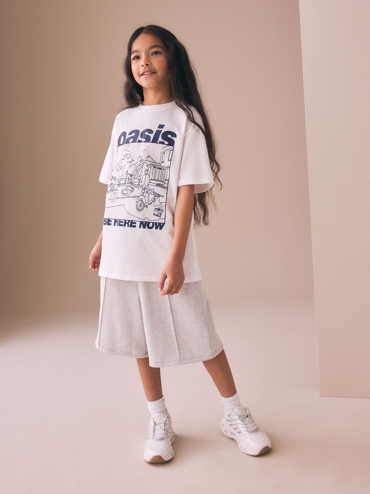 Dsiney Kidz - White Oasis Oversized Graphic T-Shirt (3-16yrs) image 2