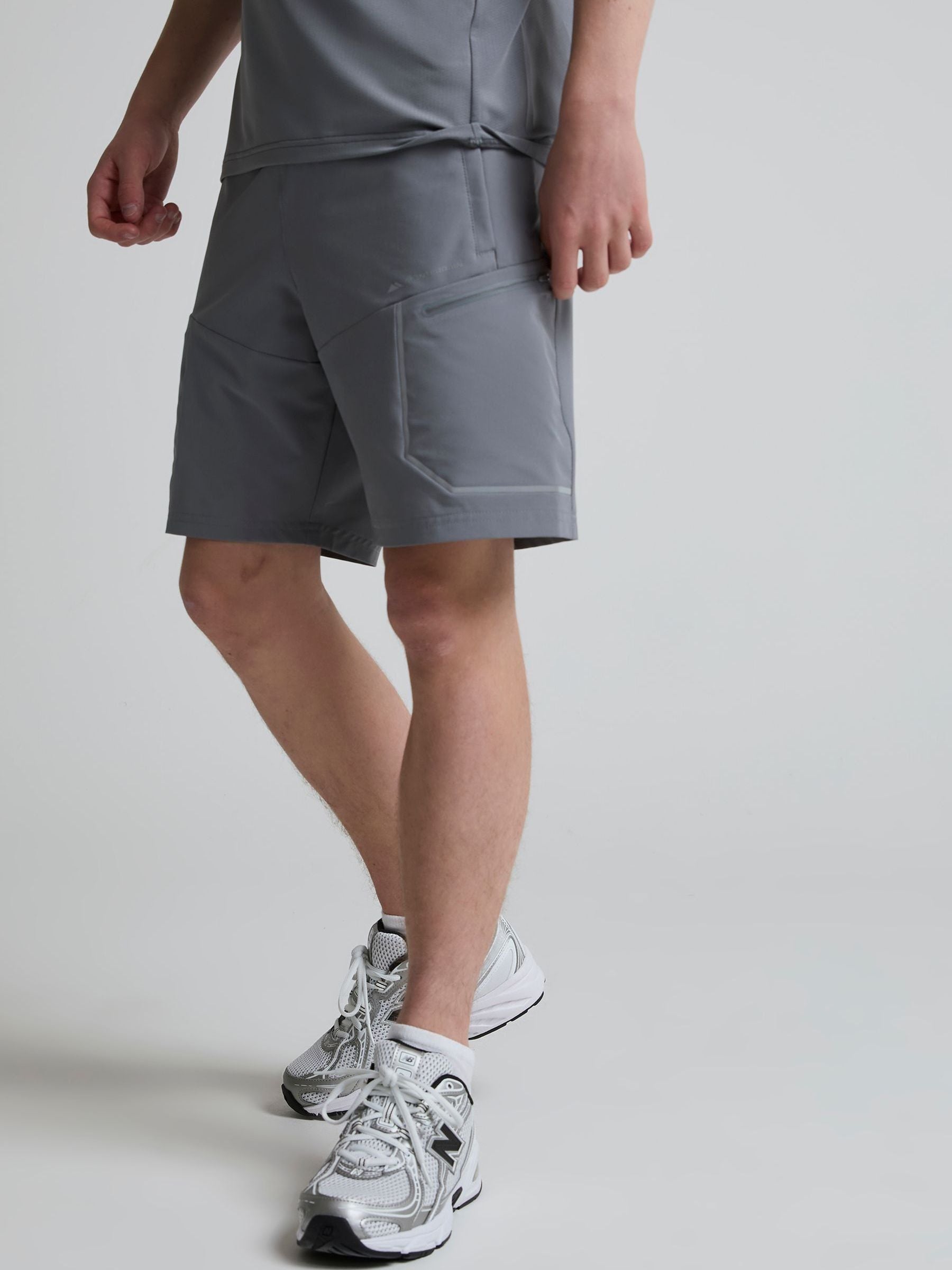 Dsiney Kidz - Monterrain Grey Ramble 3.0 Woven Running Shorts image 1