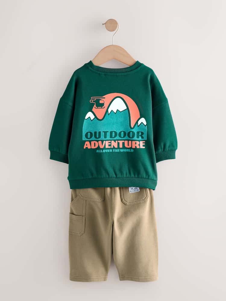 Green Sweatshirt and Utility Joggers Set Immediate