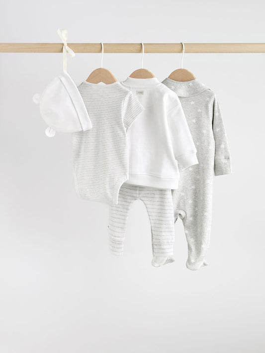 Grey Star Baby Bundle Gift Set 7 Piece (0-18mths)