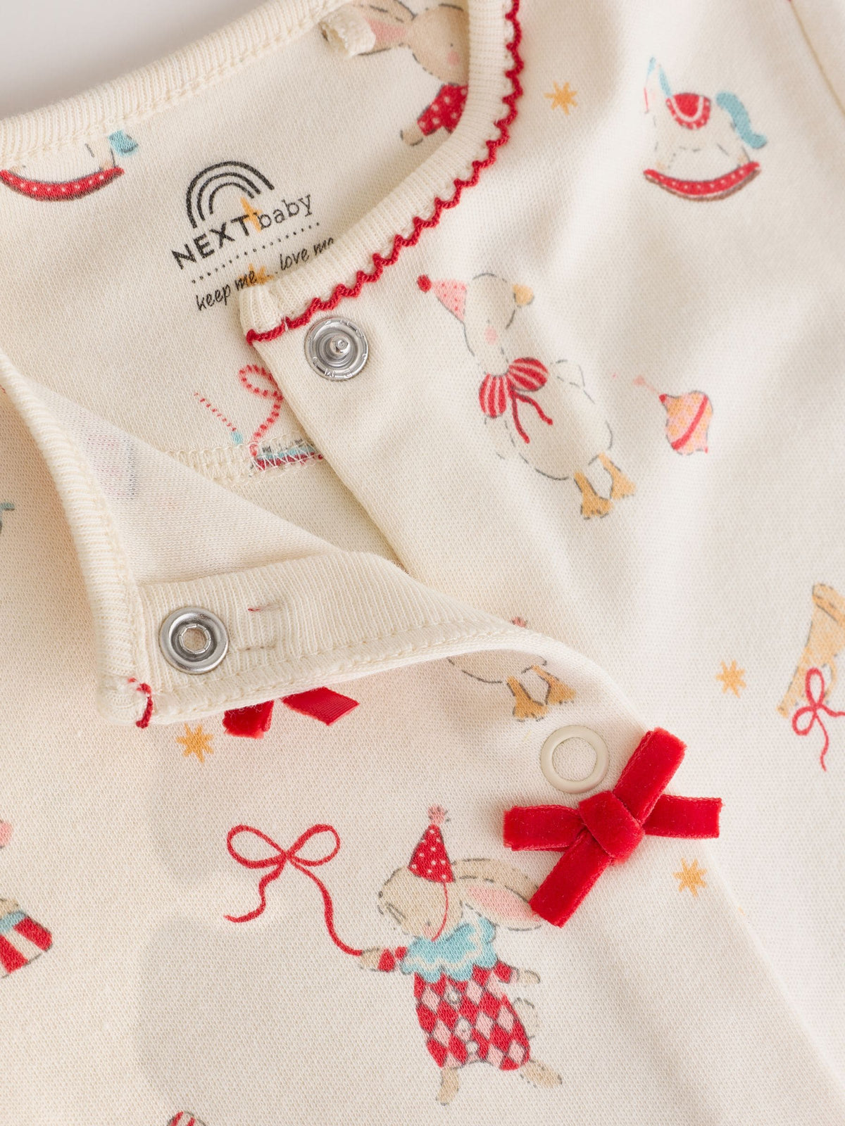 Red/White Christmas Collar Baby Sleepsuits 3 Pack (0mths-2yrs) - image 8