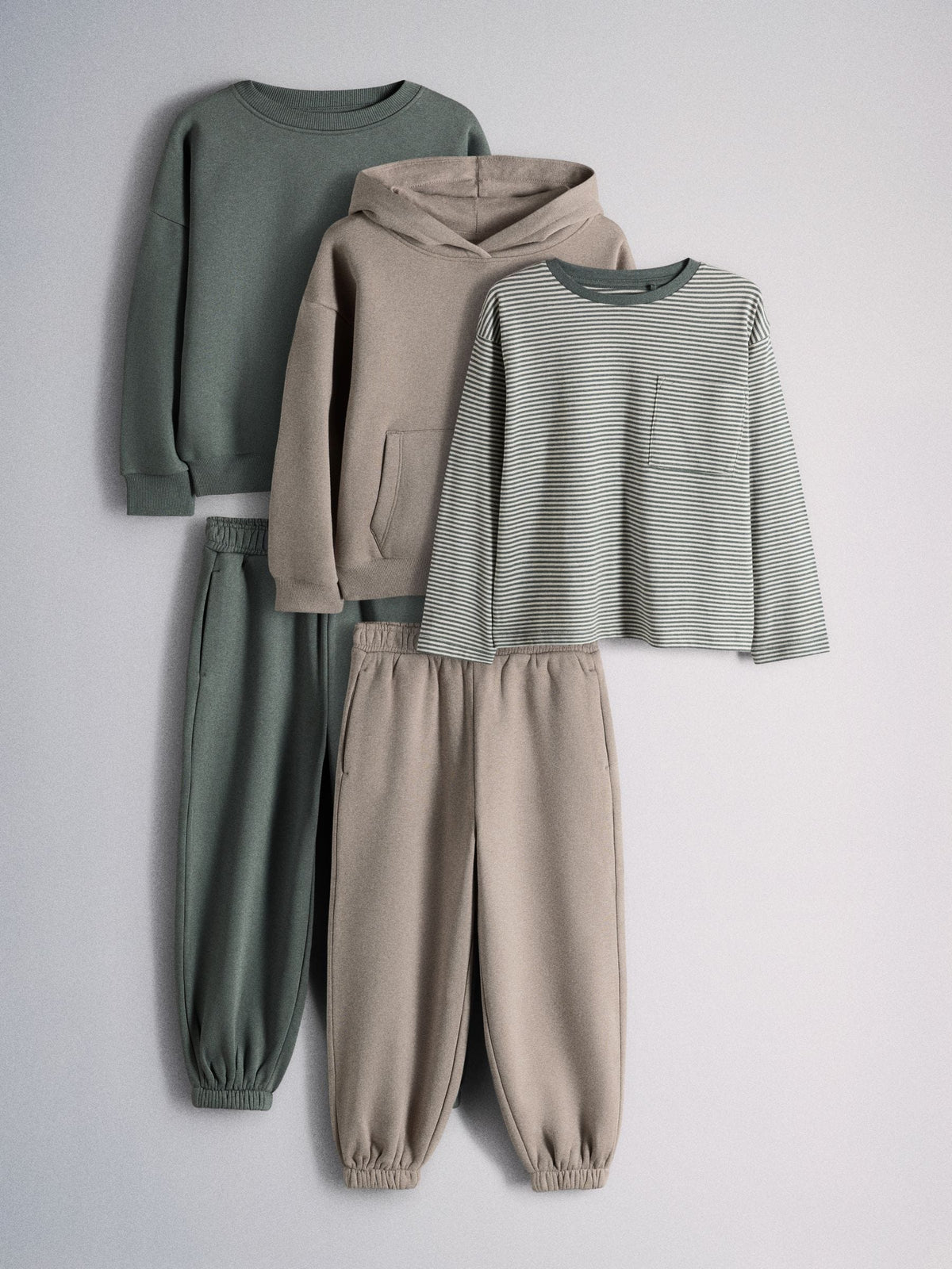 The Set 5 Piece Set Hoodie, Crew Sweat, Joggers and T-Shirt Green/Grey - image 1