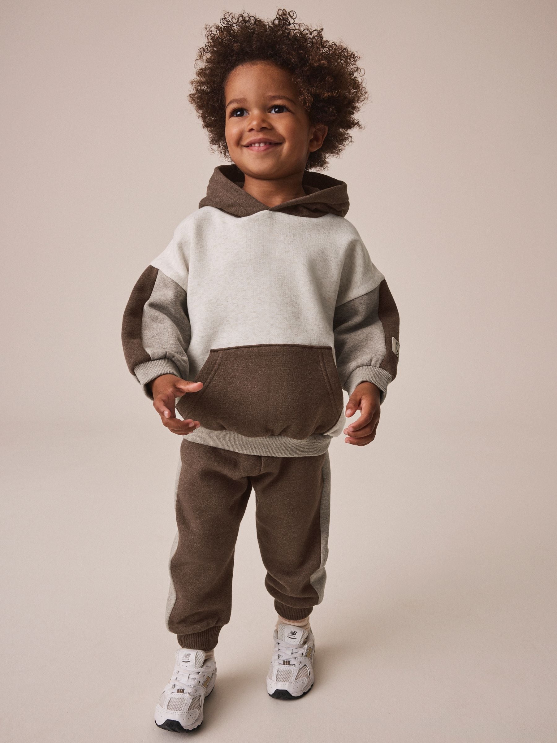 Dsiney Kidz - Chocolate Brown Colour Block Hoodie and Joggers Set (3mths-7yrs) image 1