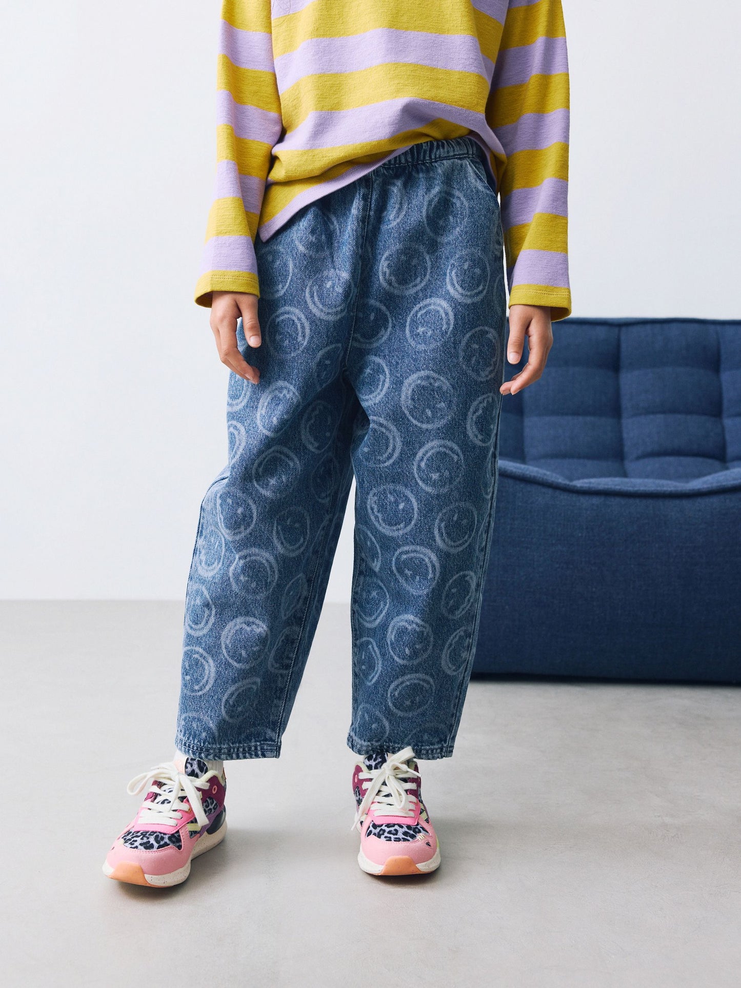 Dsiney Kidz - Mid Blue SmileyWorld® Pullon Barrel Jeans (3-16yrs) image 1