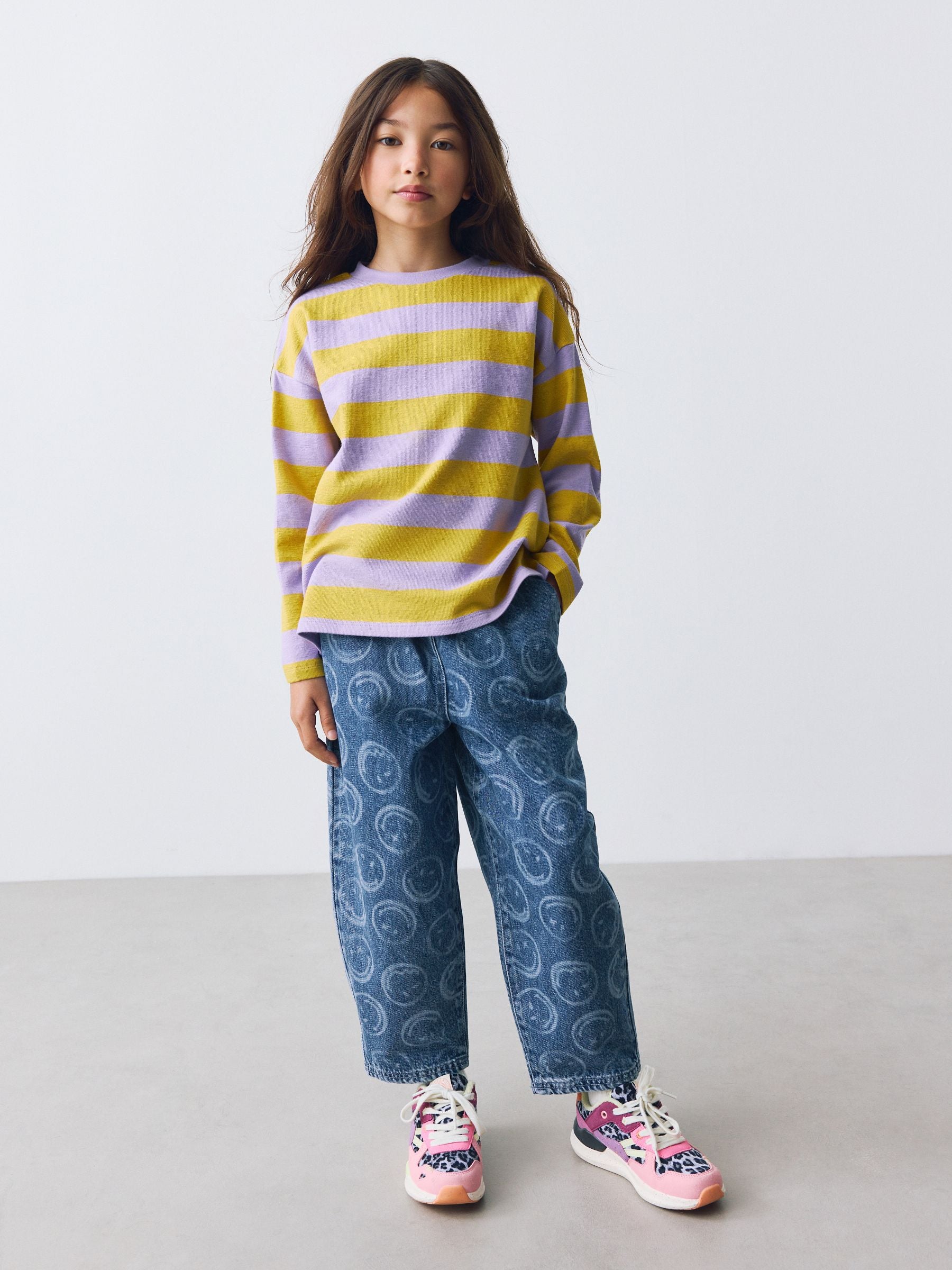 Dsiney Kidz - Mid Blue SmileyWorld® Pullon Barrel Jeans (3-16yrs) image 2