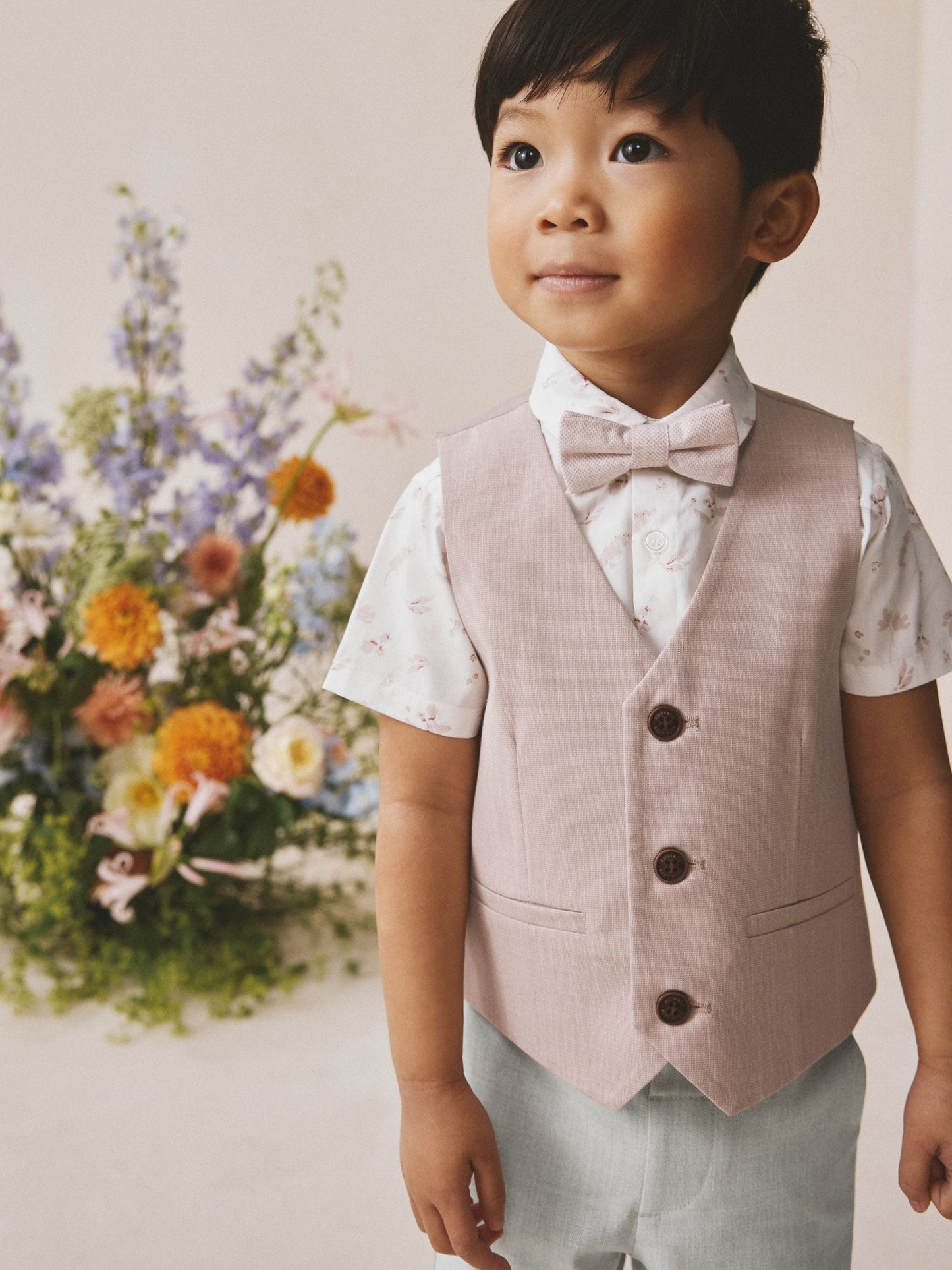 Pink Waistcoat, Shirt, Shorts & Tie Set (3mths-9yrs) image 2