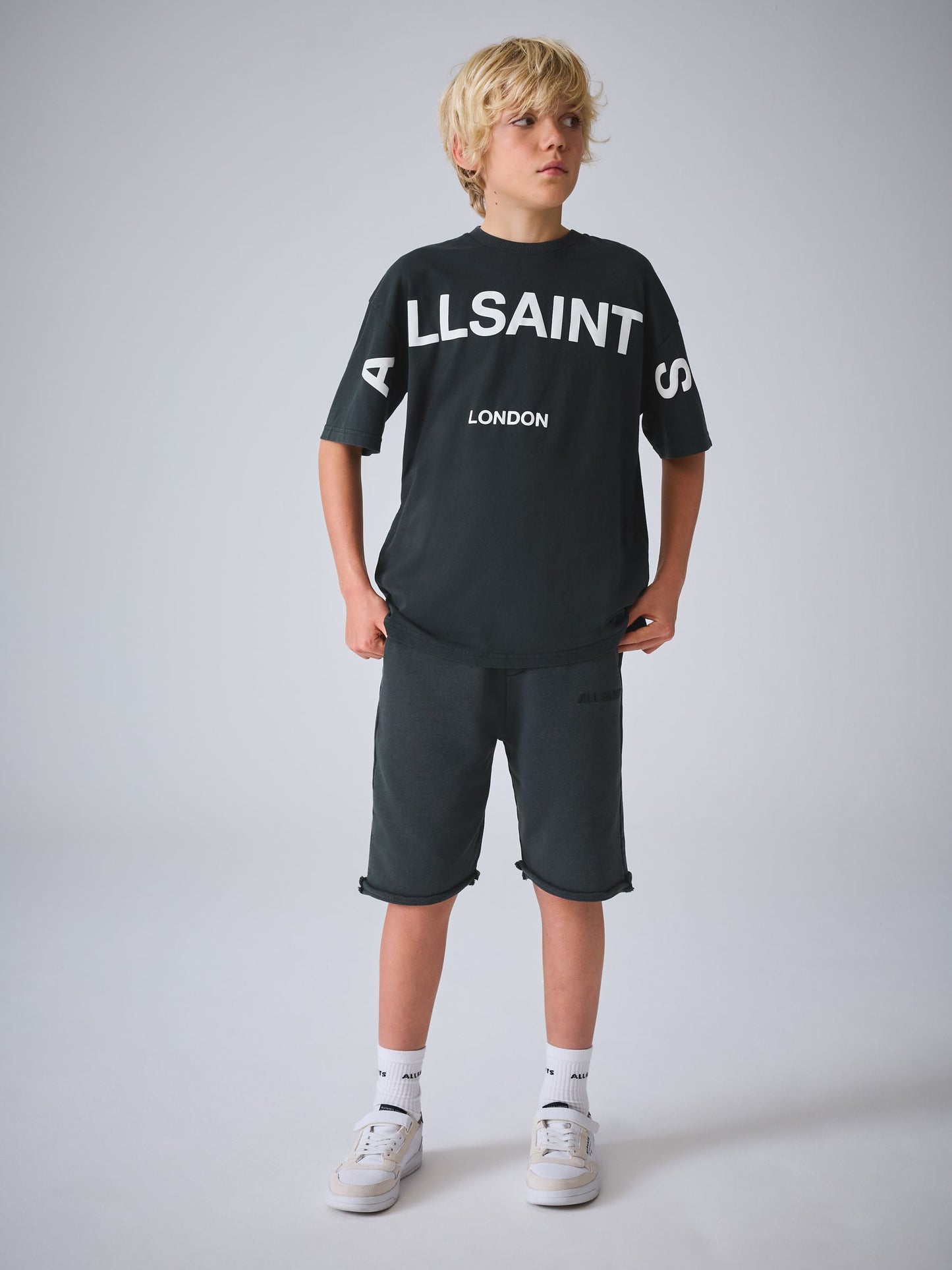 Dsiney Kidz - smALLSAINTS Black Biggy Oversized T-Shirt and Sweat Shorts Set image 1