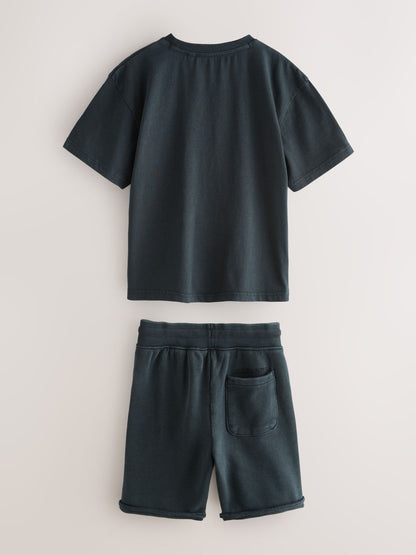Dsiney Kidz - smALLSAINTS Black Biggy Oversized T-Shirt and Sweat Shorts Set image 9
