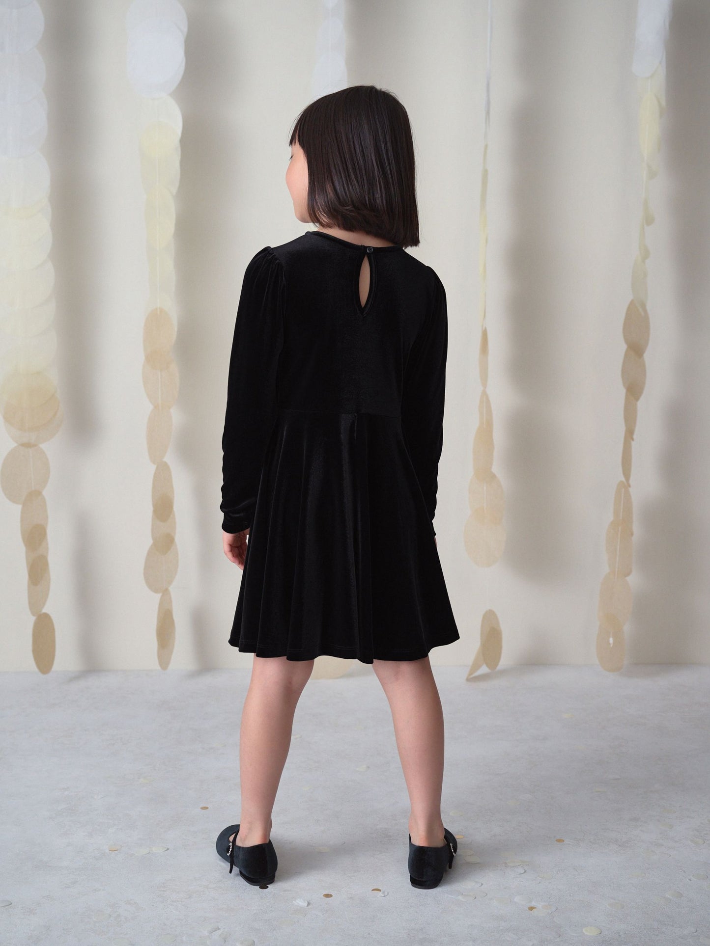 Black Long Sleeve Velvet Dress (3-16yrs)