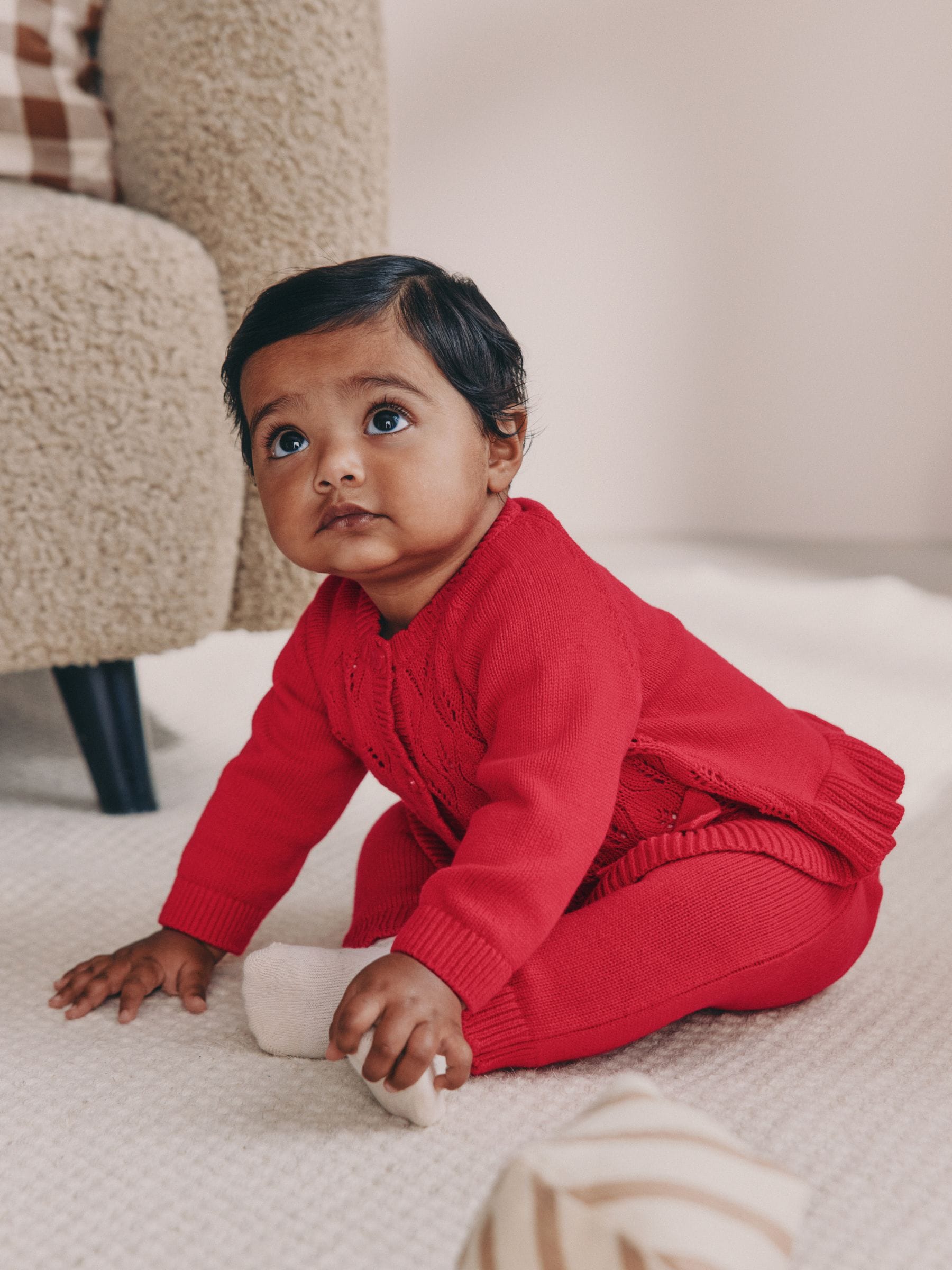 Red Frill Knitted Bow Cardigan Set (0mths-3yrs) image 3