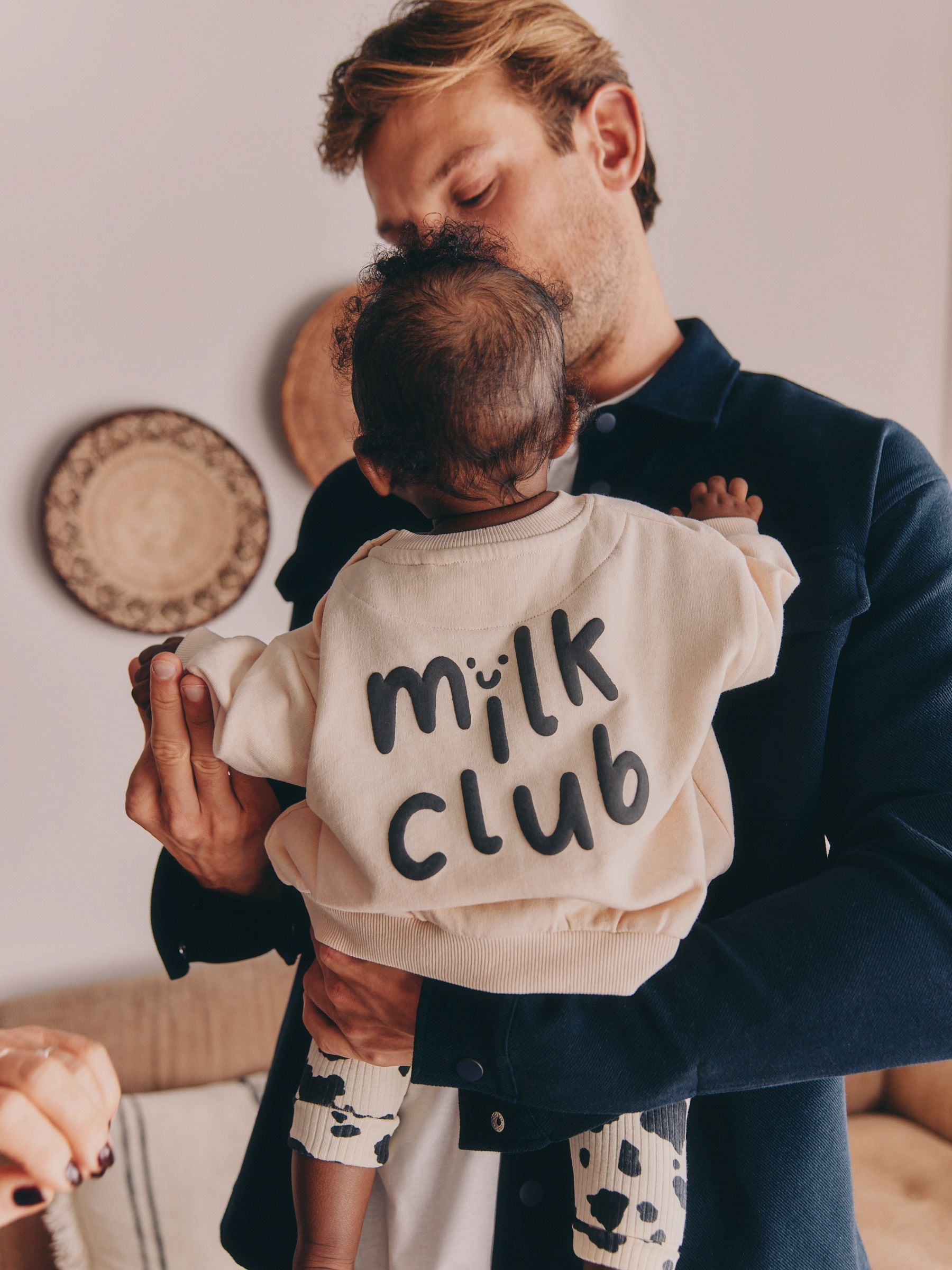 Neutral/Cow Milk Club Printed Sweat and Leggings Baby Set (0mths-2yrs) image 2