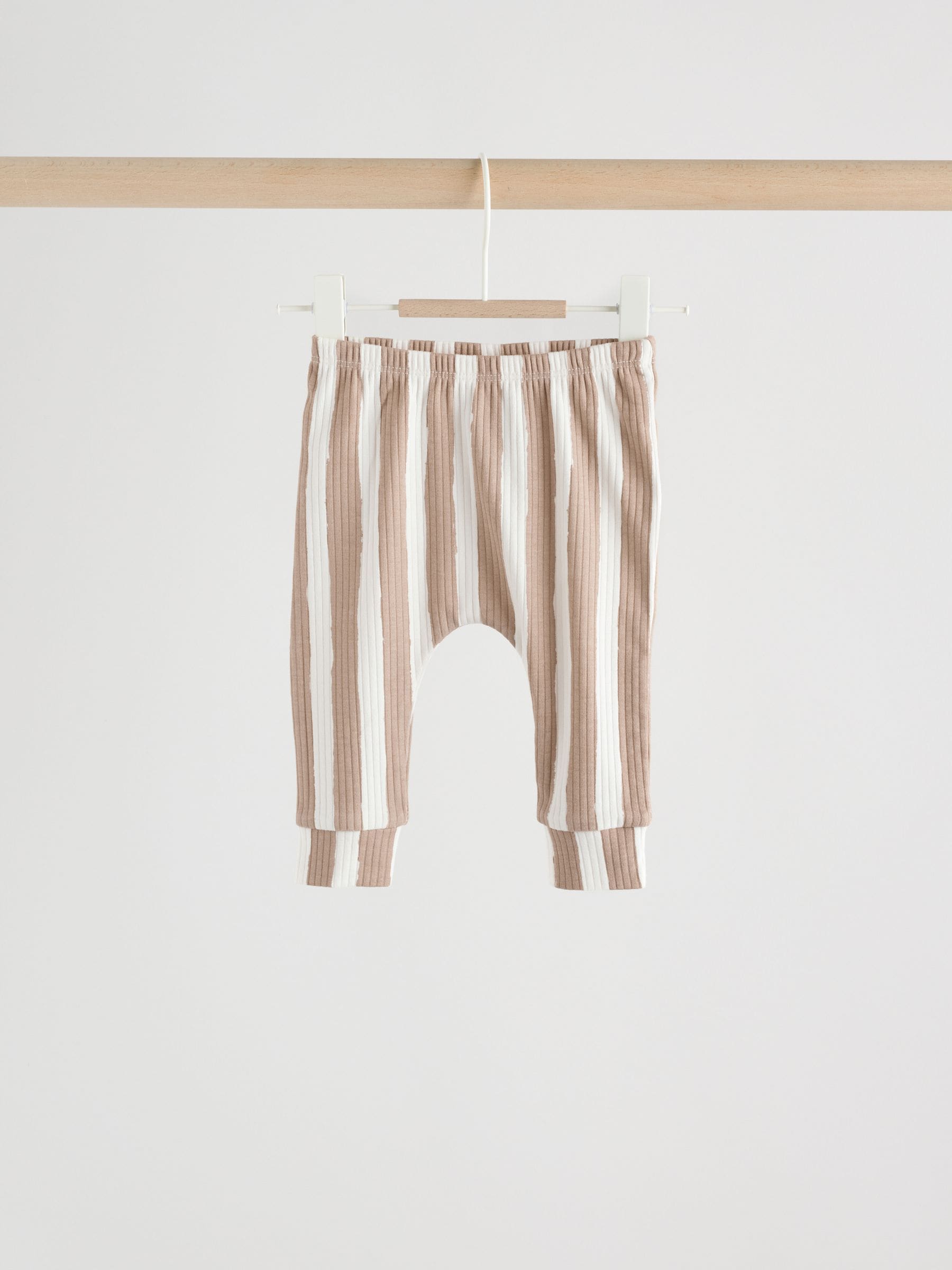 Neutral Just Hatched Baby Sweat and Leggings Set (0mths-2yrs) image 3