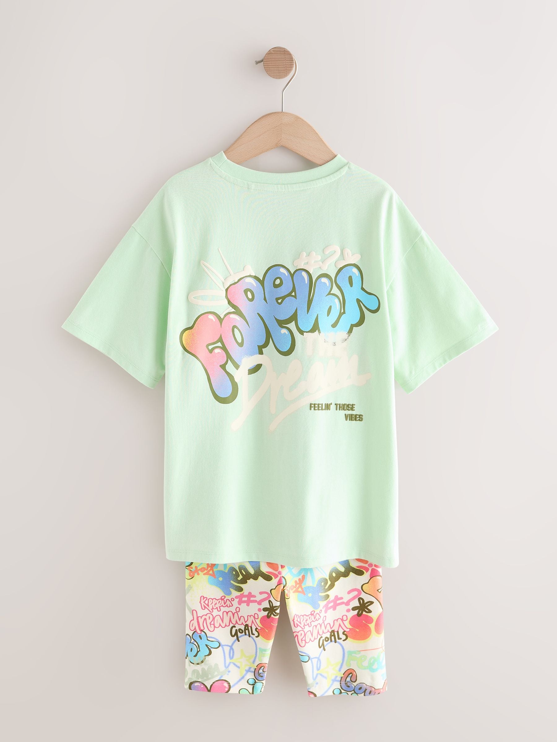 Dsiney Kidz - Green Graffiti T-Shirt and Cycling Shorts Set (3-16yrs) image 8