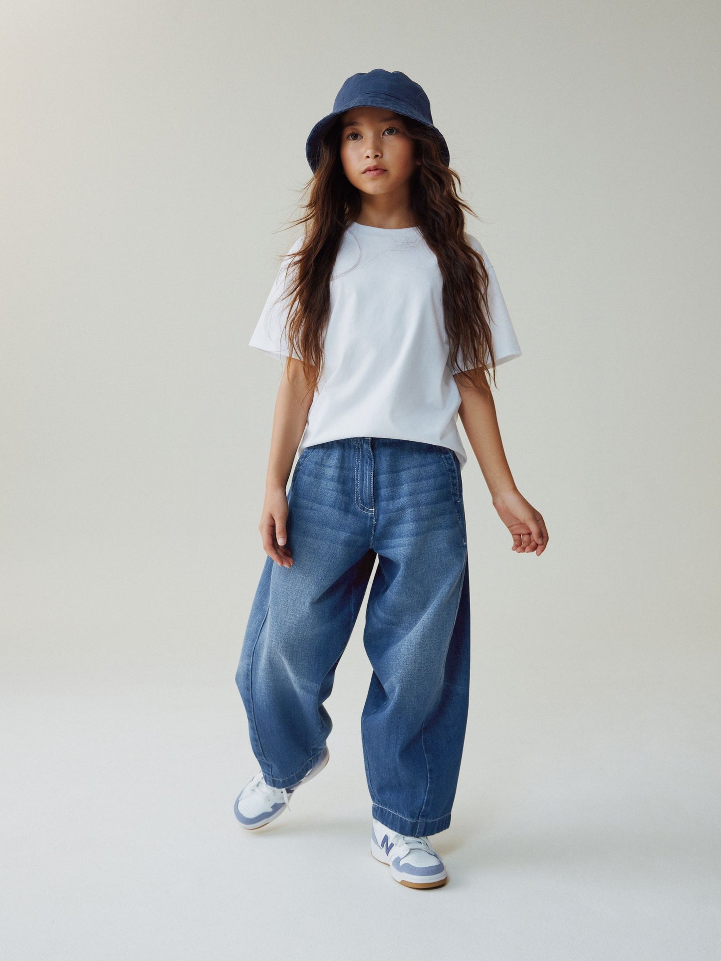 Dsiney Kidz - Dark Blue Barrel Jeans (3-16yrs) image 1