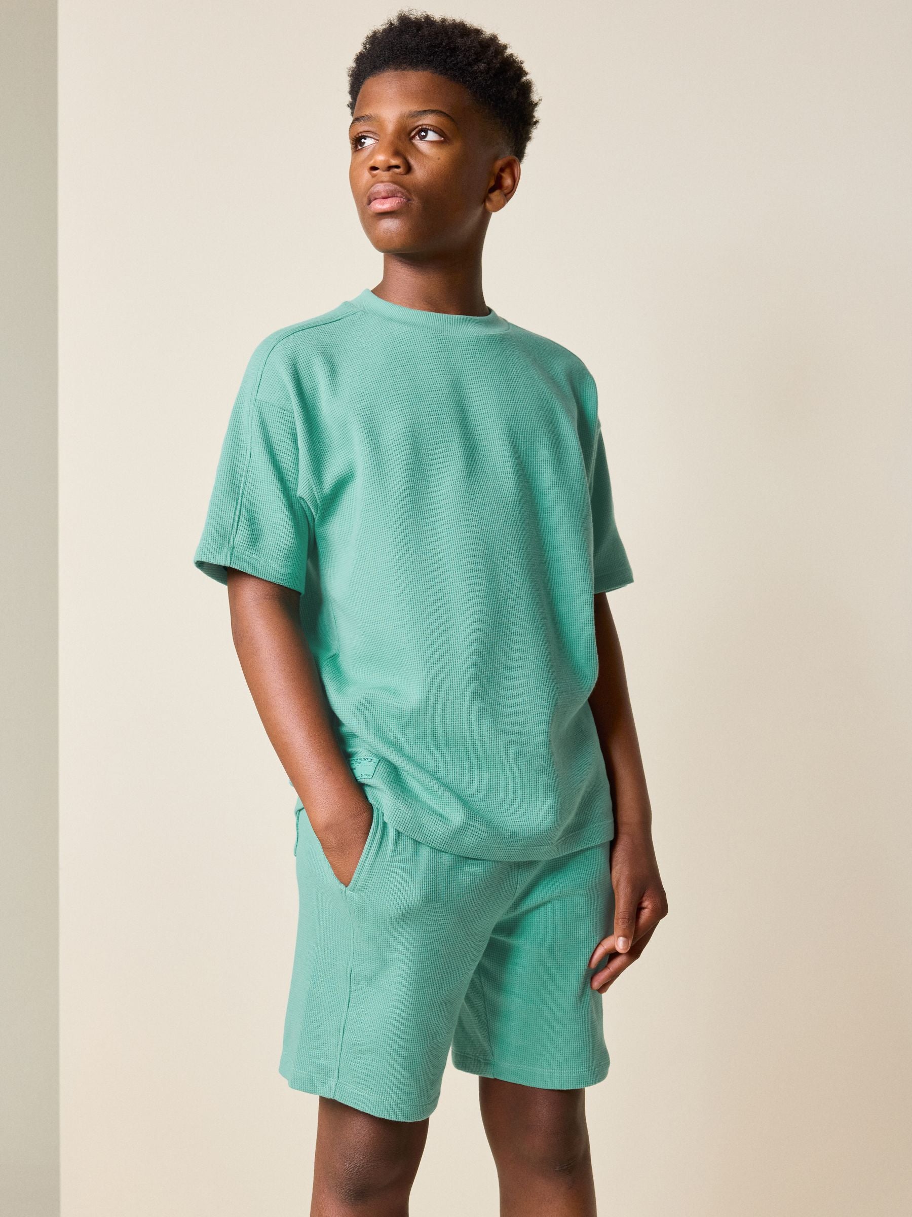Dsiney Kidz - Green Textured Short Sleeve T-Shirt and Shorts Set (3-16yrs) image 1