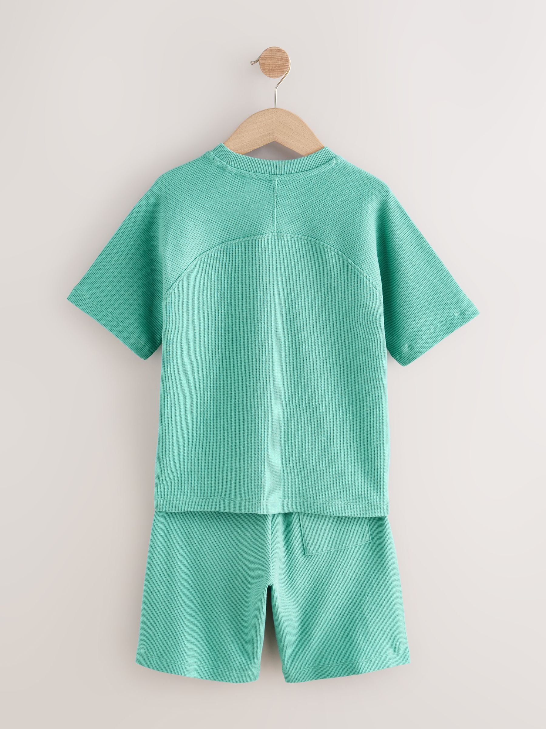 Dsiney Kidz - Green Textured Short Sleeve T-Shirt and Shorts Set (3-16yrs) image 6