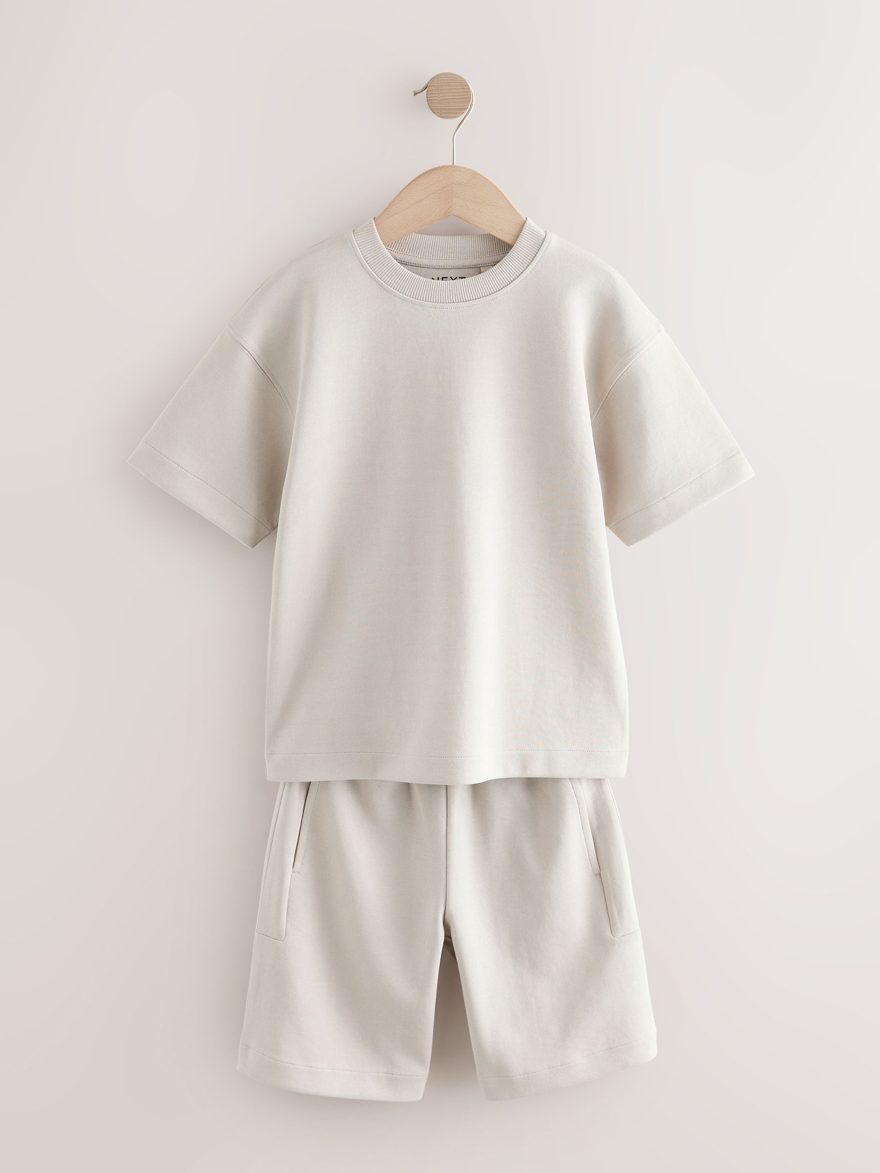 Dsiney Kidz - Cement Relaxed Fit Heavyweight T-Shirt and Shorts Set (3-16yrs) image 4