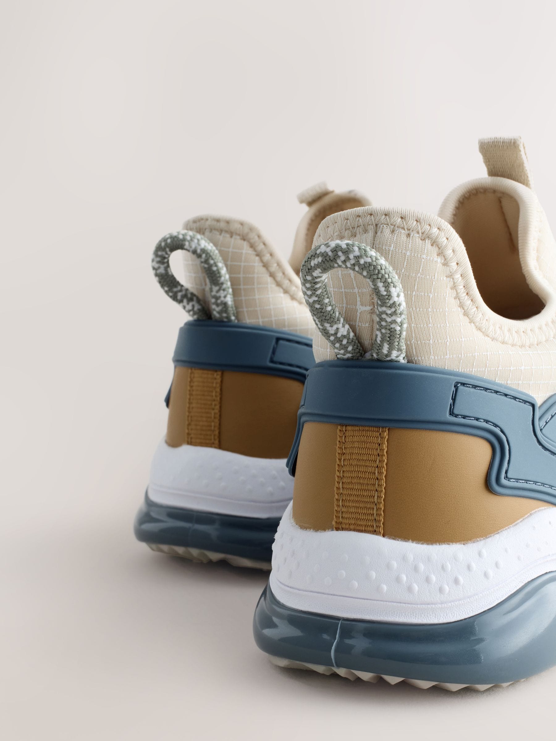 Neutral Colourblock Standard Fit (F) Elastic Lace Trainers image 6
