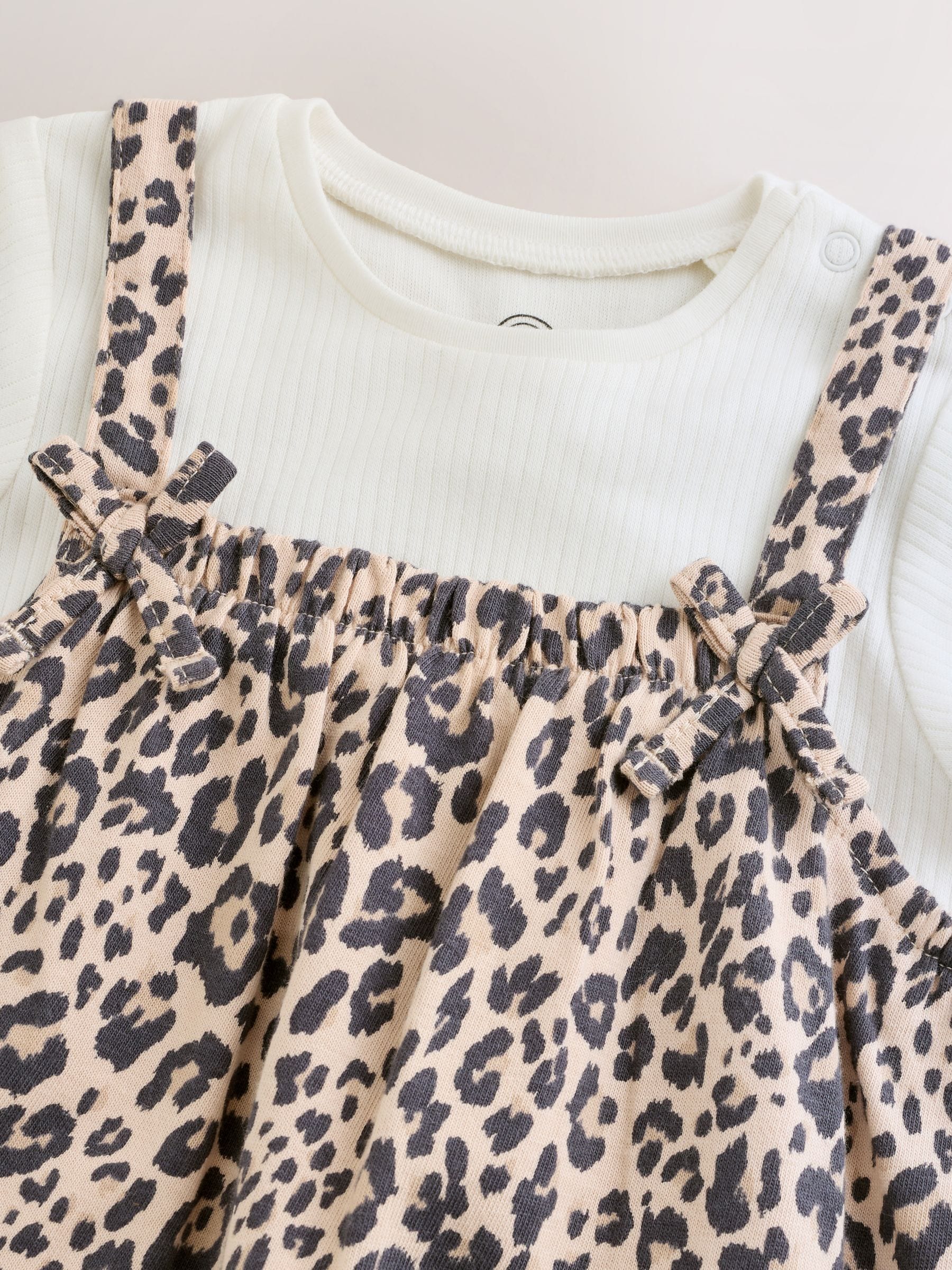Leopard Print Baby Jersey Dungarees and Bodysuits Set 2 Piece (0mths-3yrs) image 5