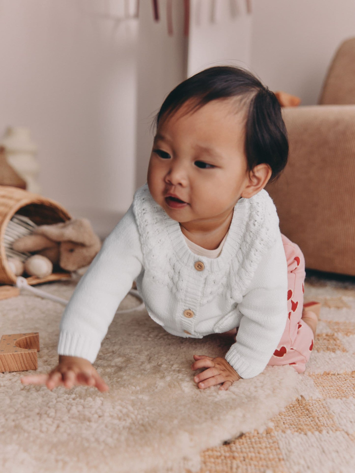 Dsiney Kidz - White Heart Pocket Button Through Baby Cardigan (0mths-2yrs) image 3