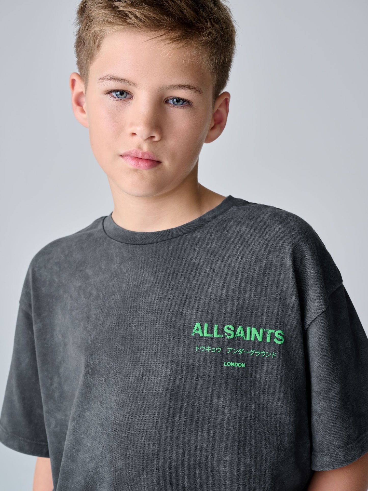 Dsiney Kidz - smALLSAINTS Washed Black/Green Oversized Underground Crew Neck Cotton T-Shirt image 3