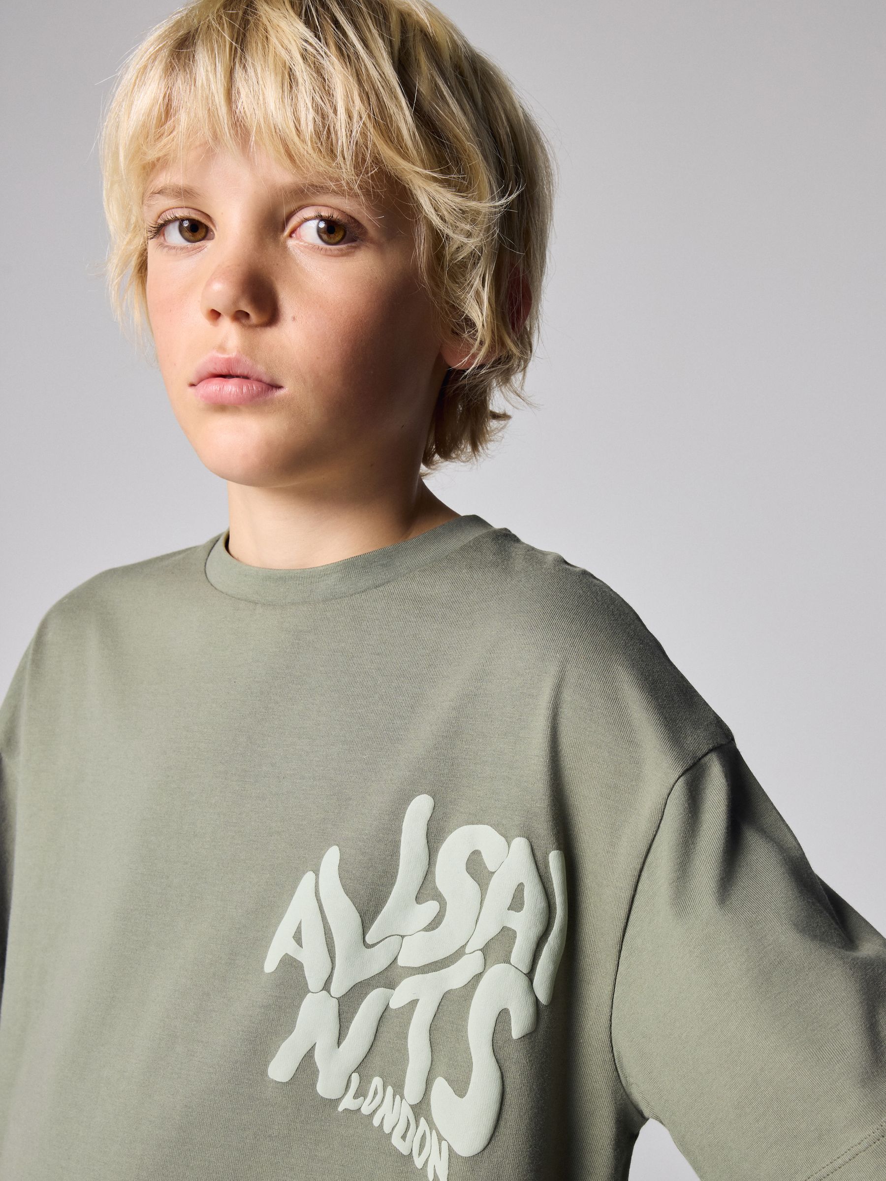 Dsiney Kidz - smALLSAINTS Khaki Green Orlando T-Shirt and Sweat Shorts Set image 4