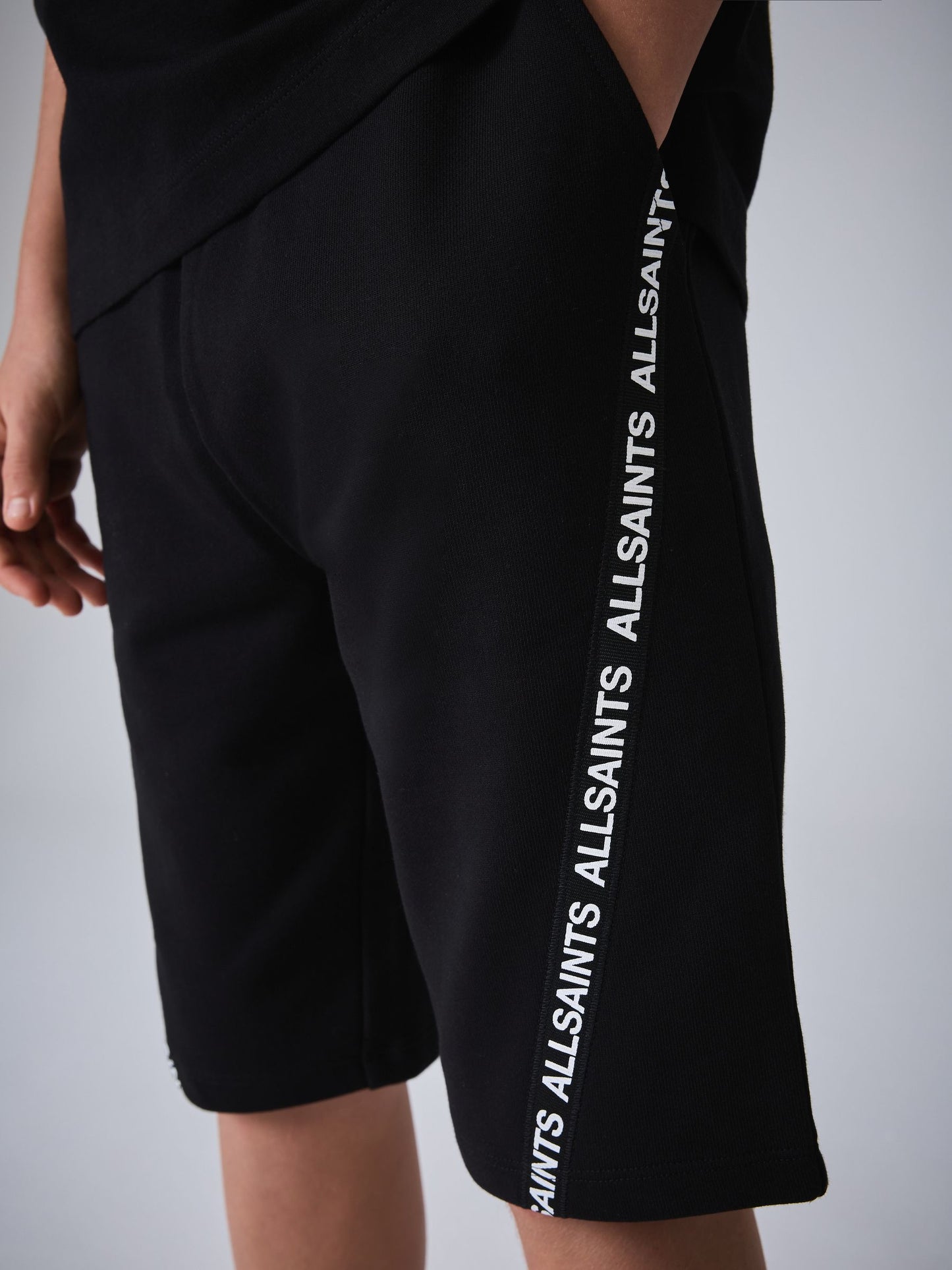 Dsiney Kidz - smALLSAINTS Black Logo Tape T-Shirt and Sweat Shorts Set image 8