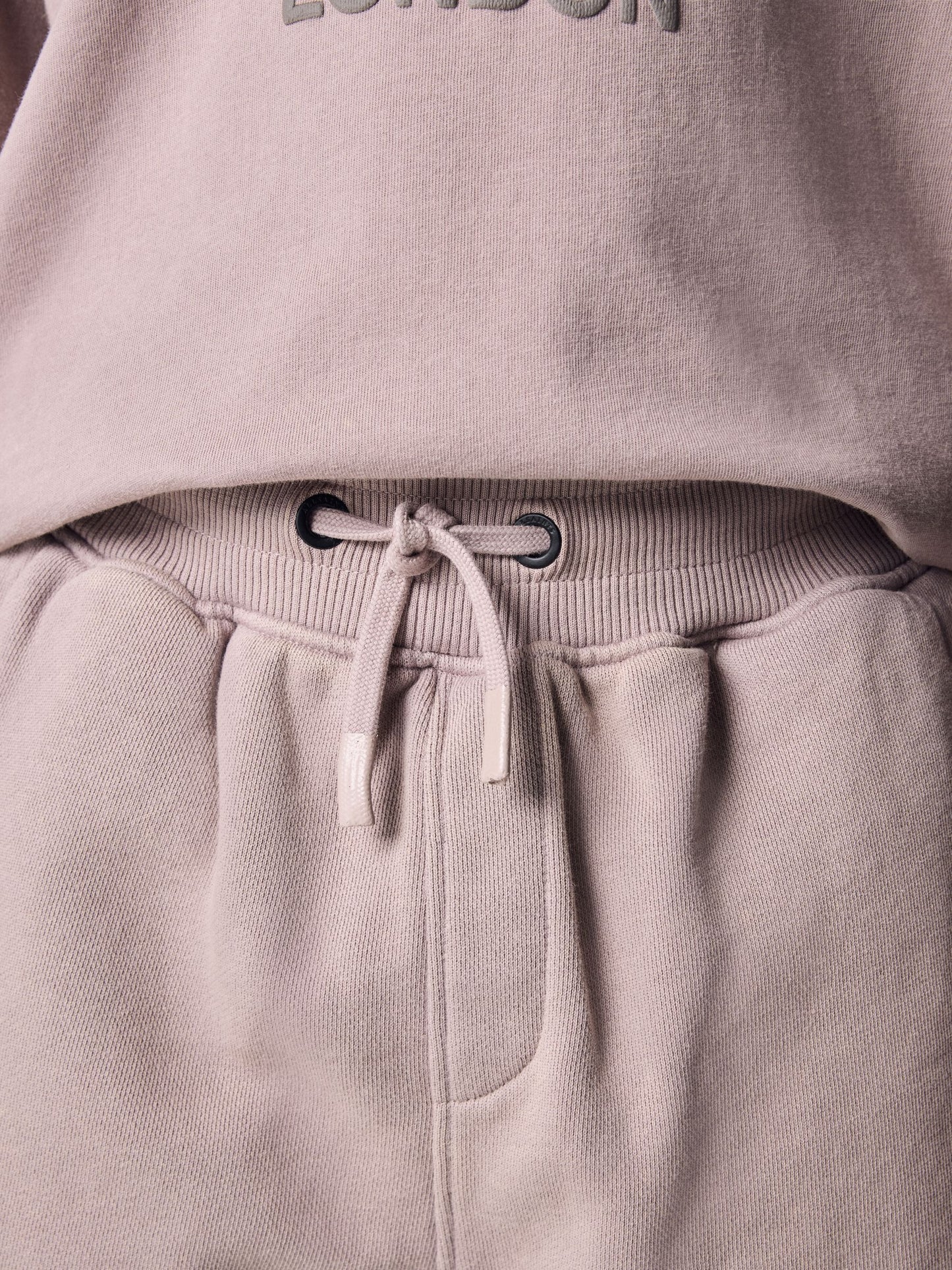 Dsiney Kidz - smALLSAINTS Washed Pink Biggy Oversized T-Shirt and Sweat Shorts Set image 8