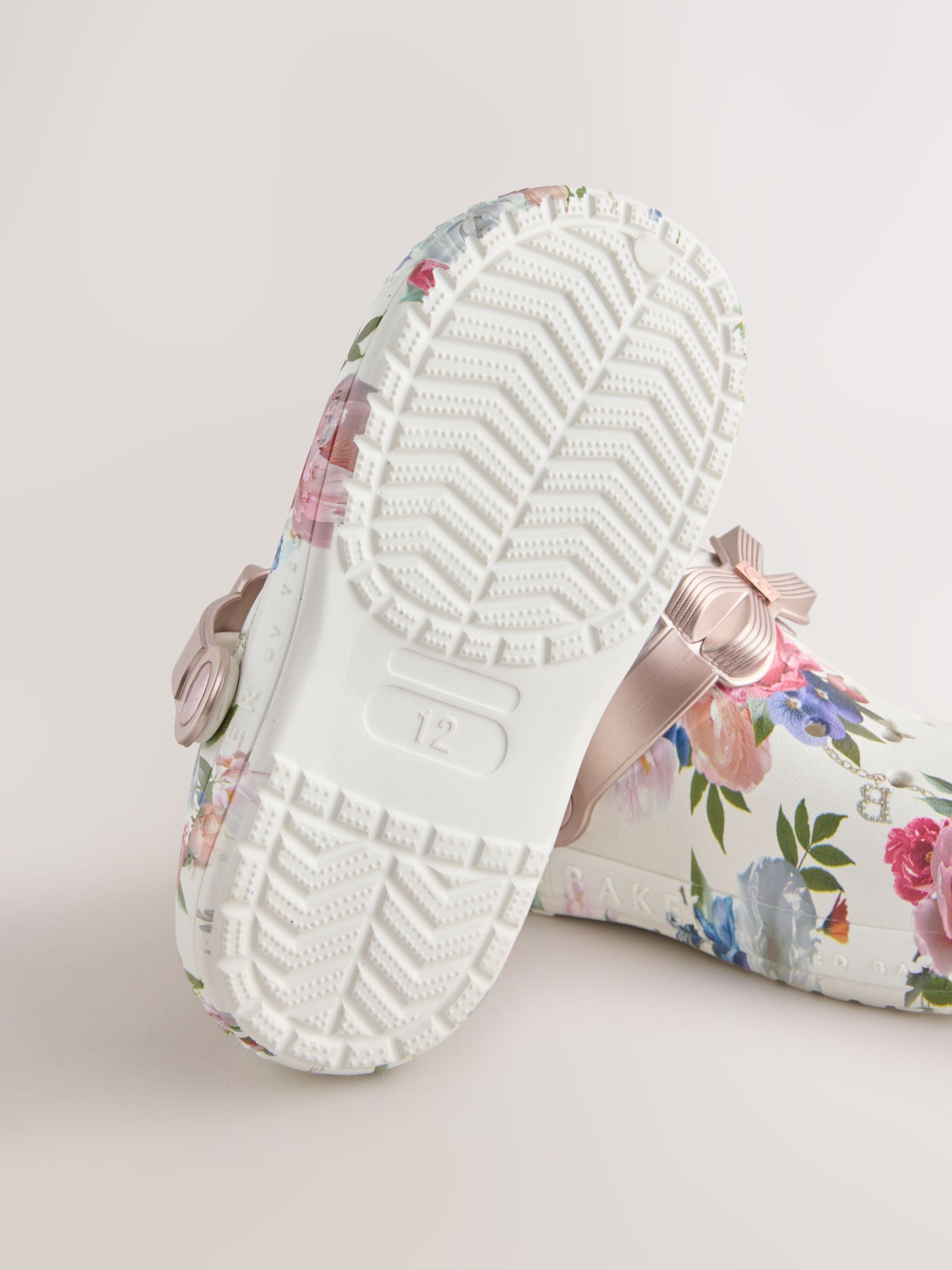 Baker by Ted Baker Bow Clog White Sandals image 3