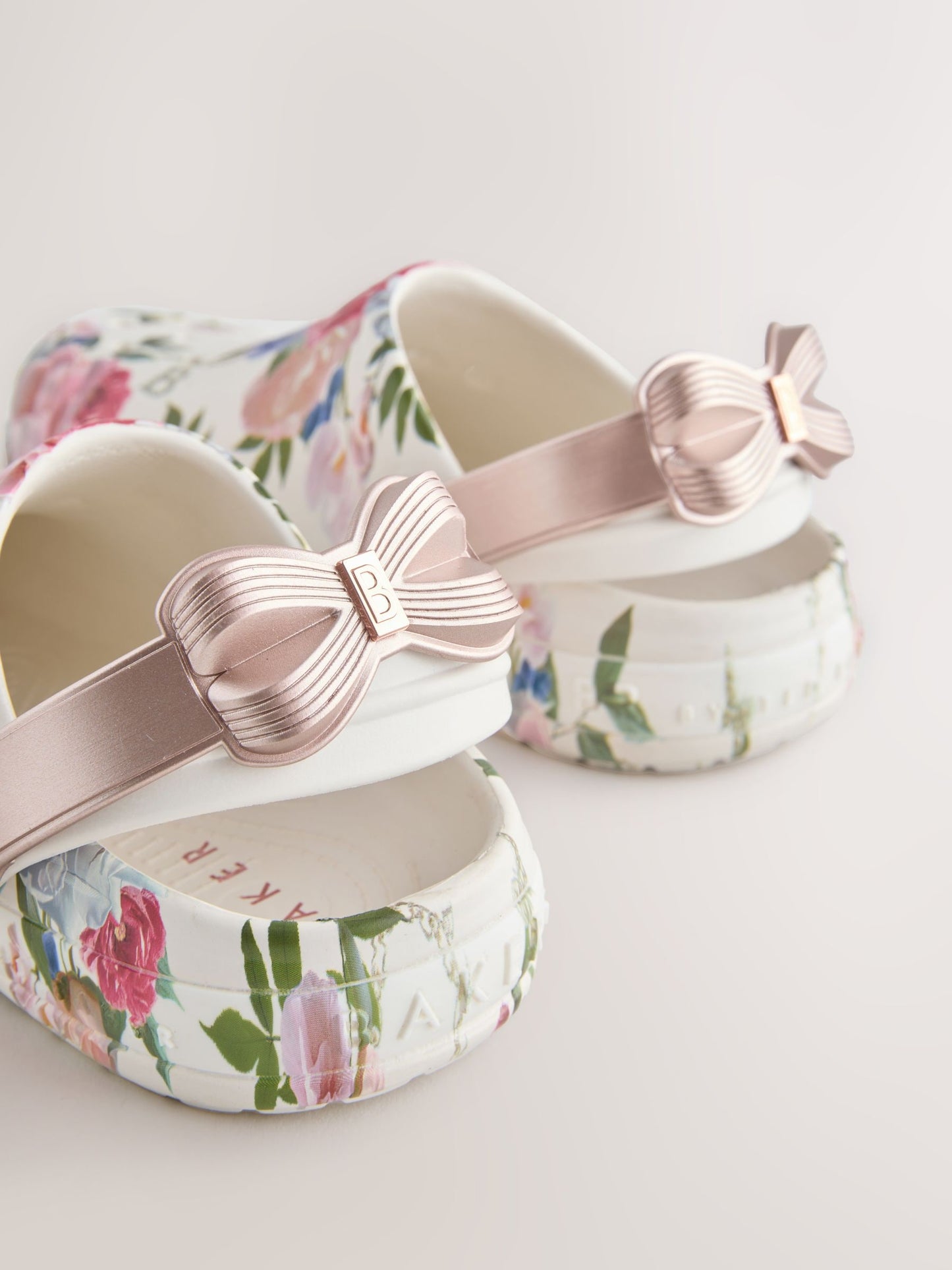 Baker by Ted Baker Bow Clog White Sandals image 4