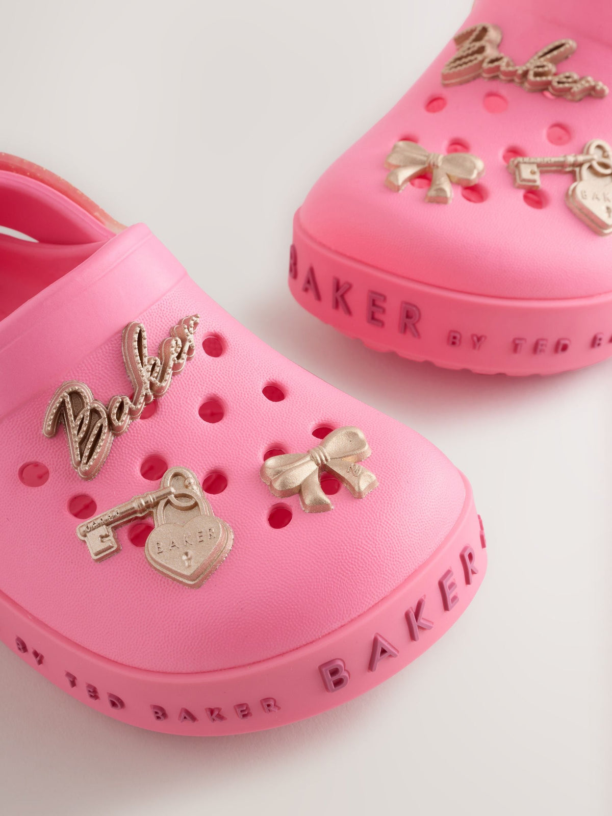 Baker by Ted Baker Girls Bow Clog Sandals image 4