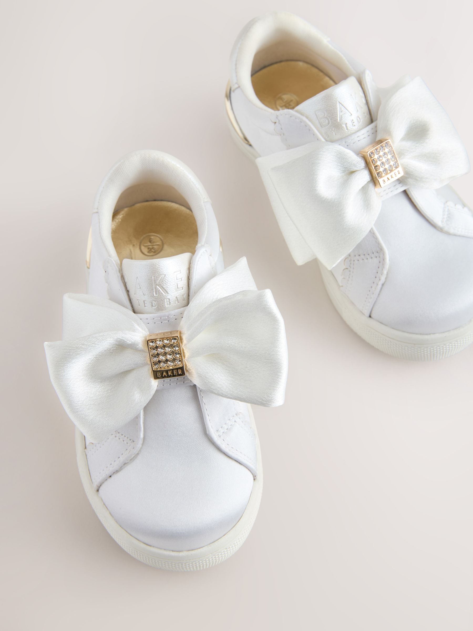 Baker by Ted Baker Occasion Bow Trainers image 3
